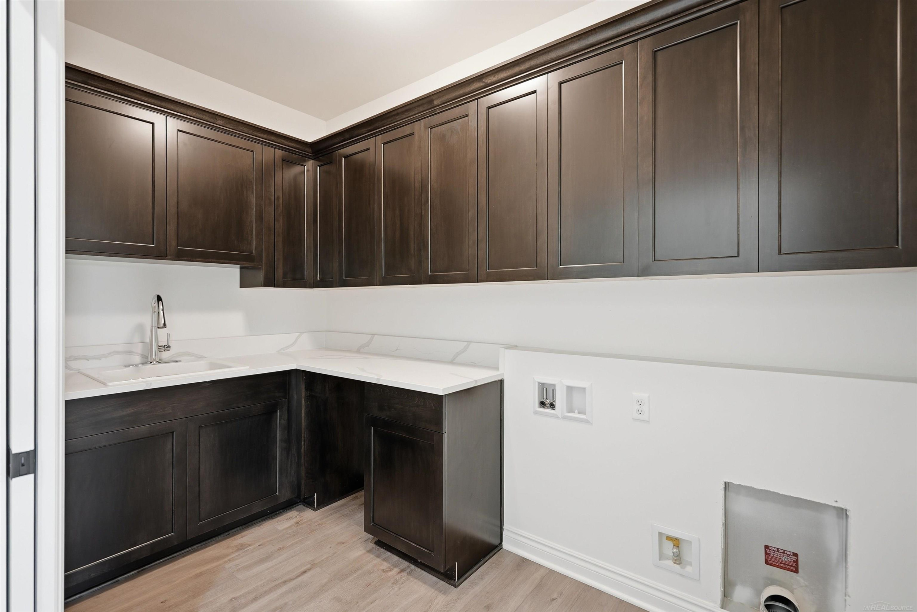 55611 Bay Oaks Court, Shelby Twp, MI 48315 — Photo 28