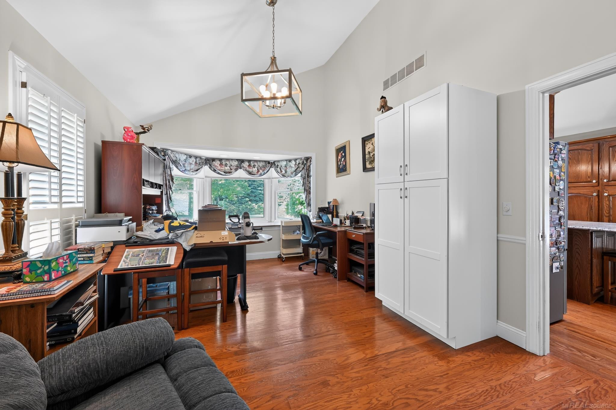 2204 Springwood Drive, Midland, MI 48640 — Photo 8