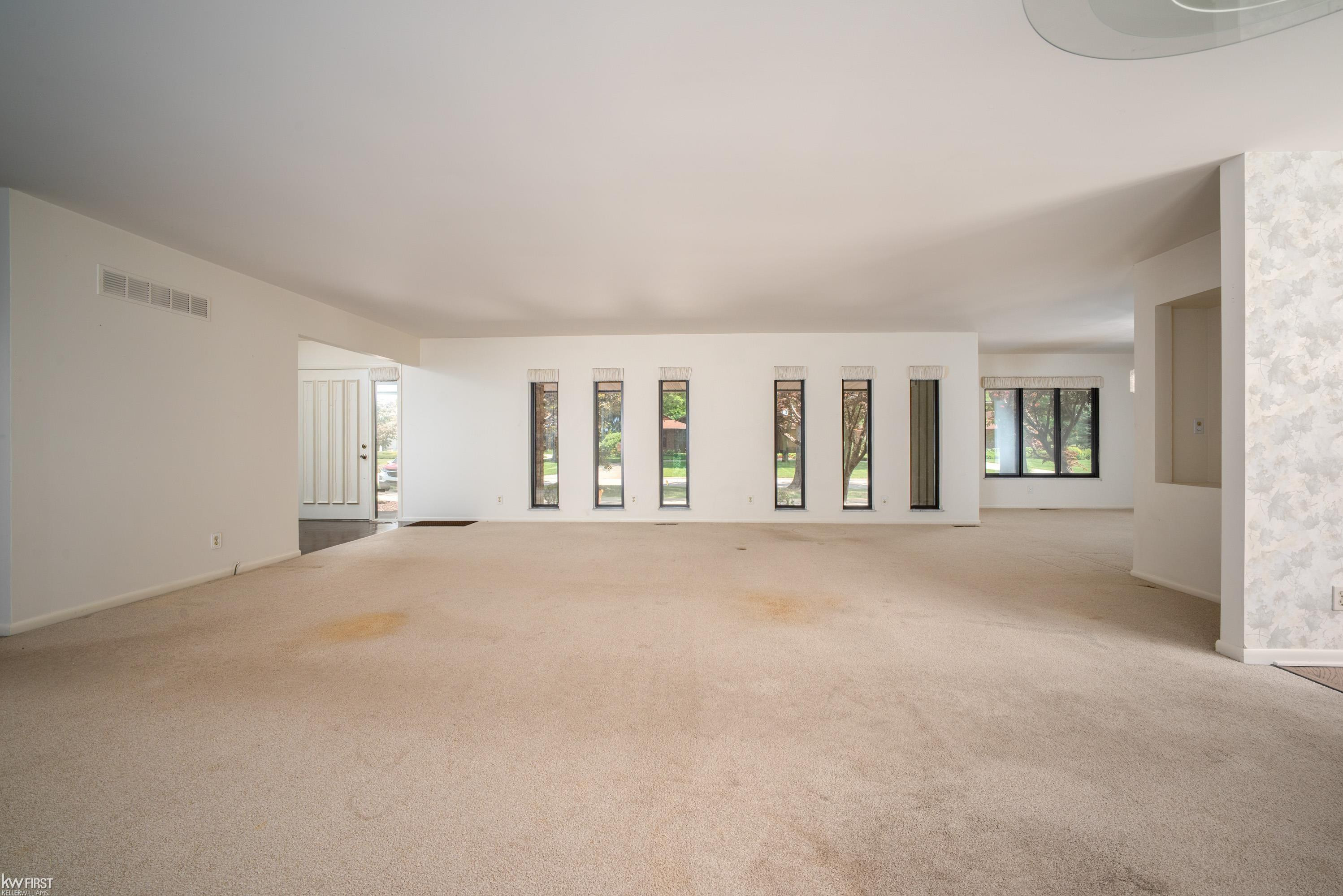 9394 Oakmont Oakmont Drive, Grand Blanc, MI 48439 — Photo 6