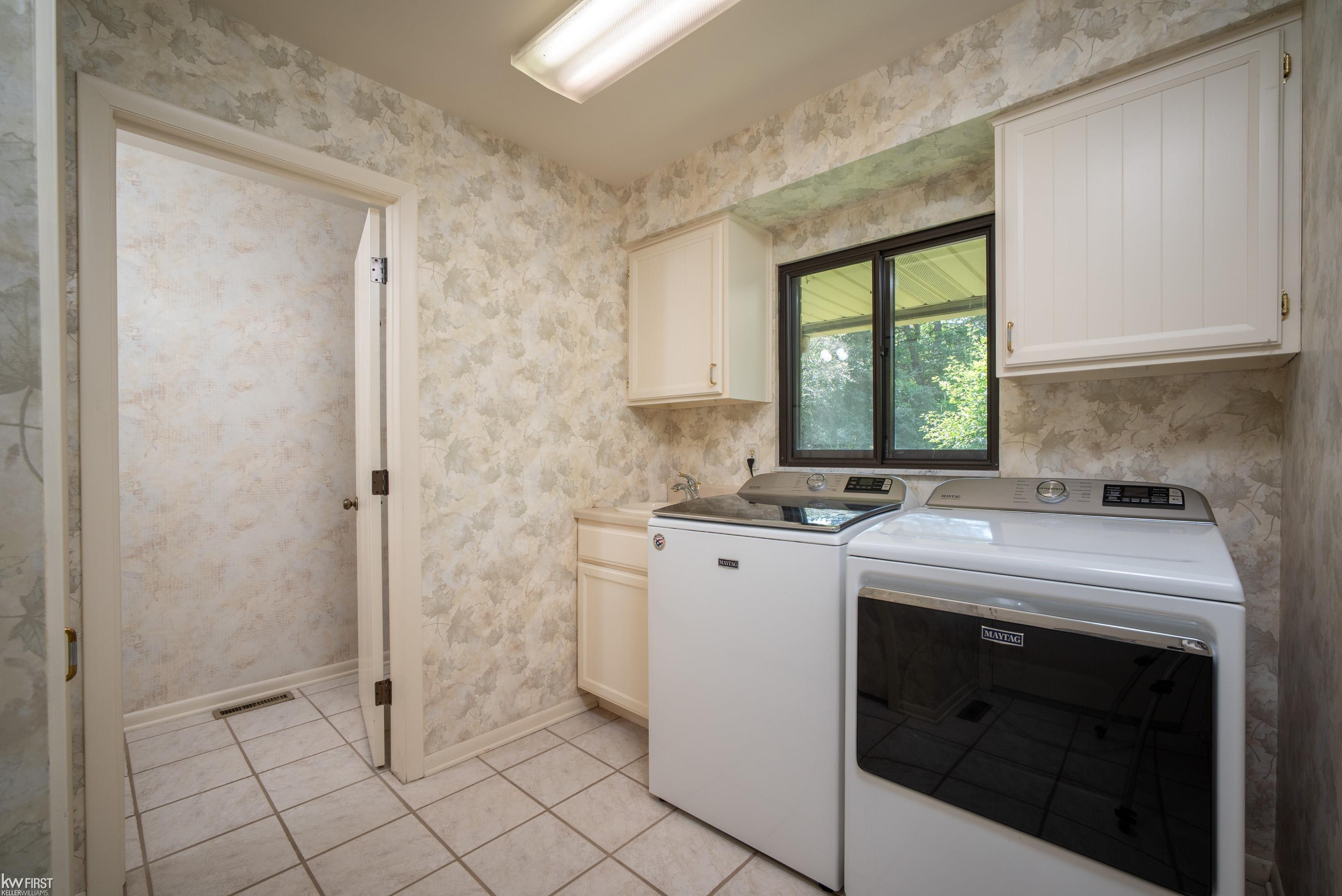 9394 Oakmont Oakmont Drive, Grand Blanc, MI 48439 — Photo 15