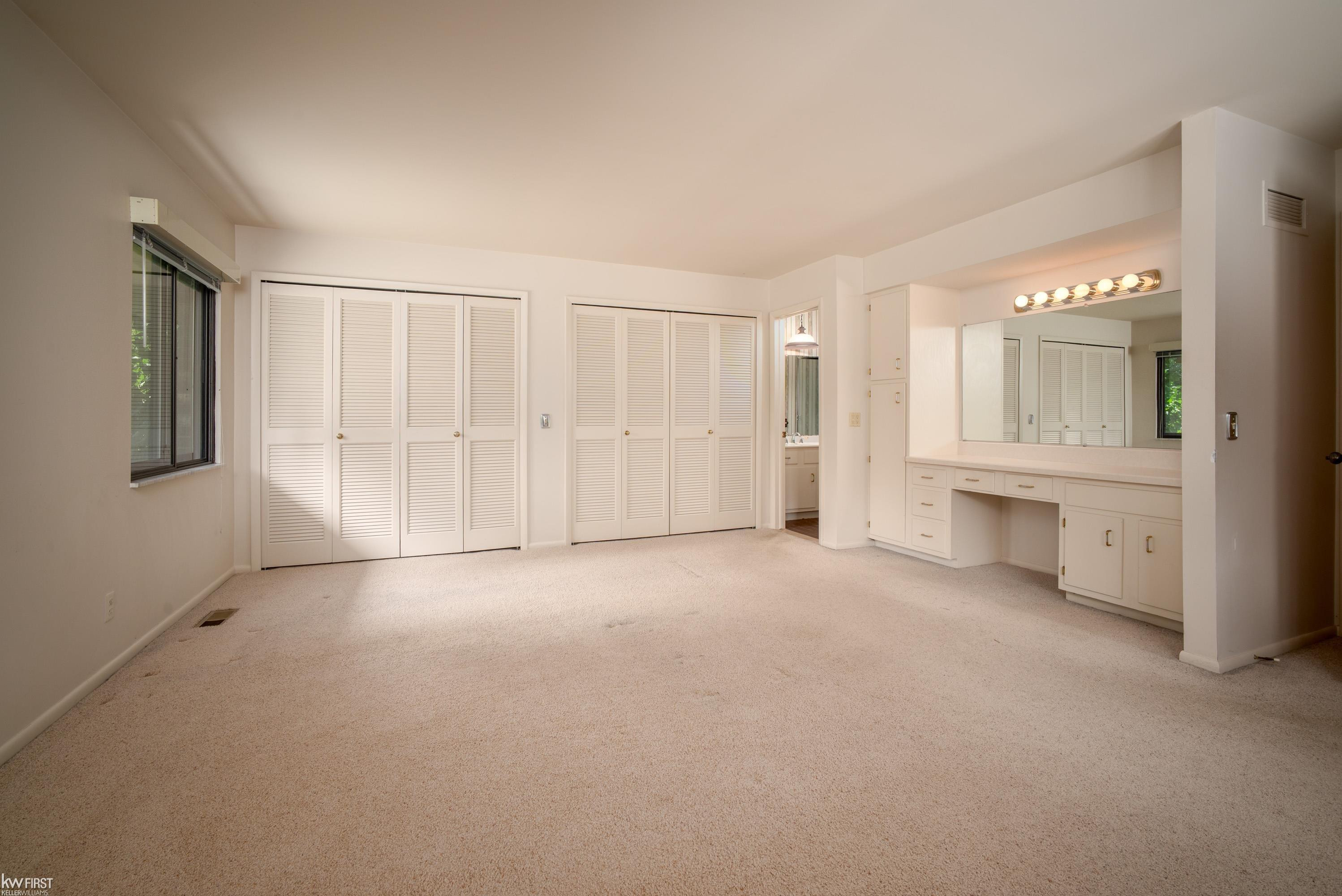 9394 Oakmont Oakmont Drive, Grand Blanc, MI 48439 — Photo 23