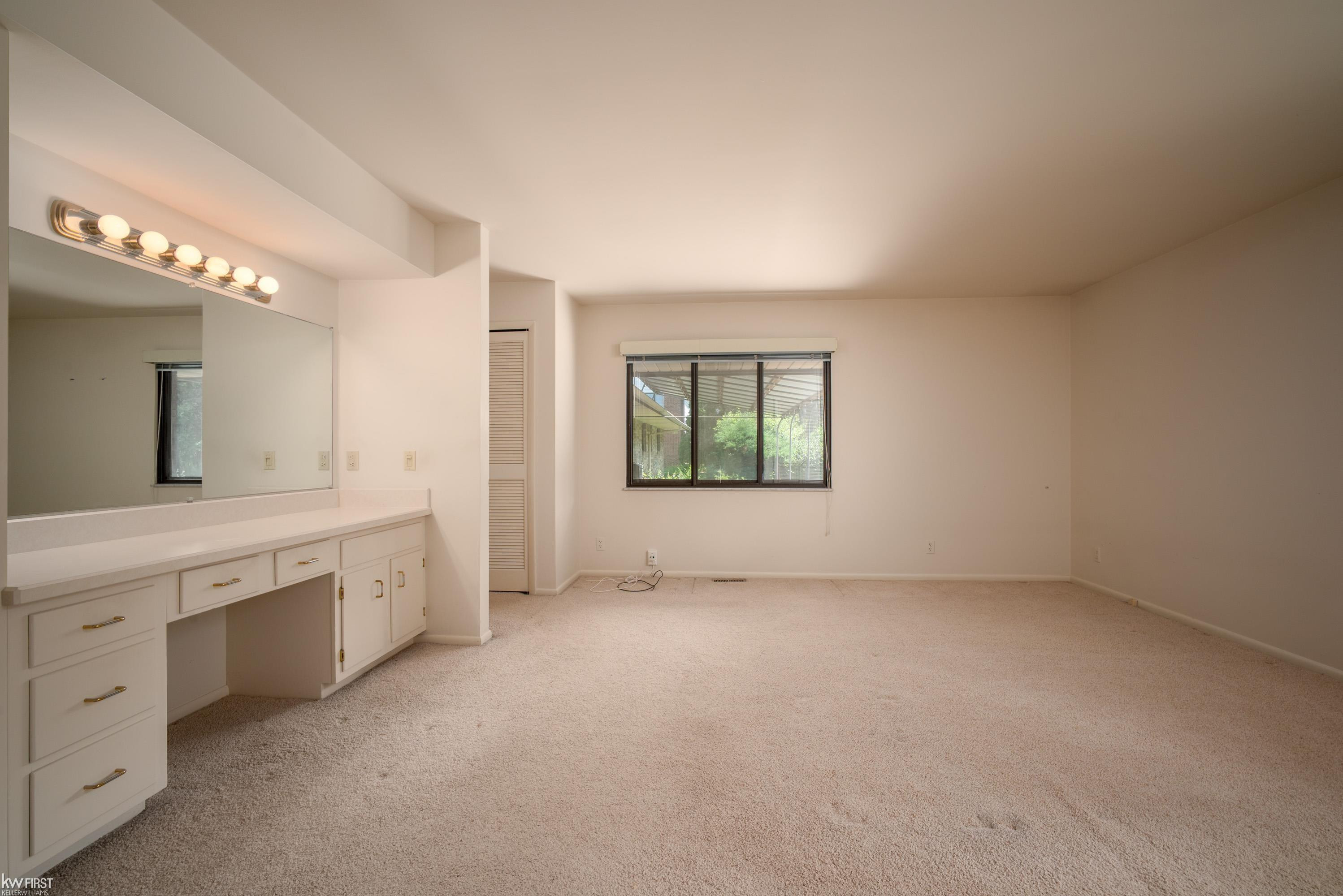 9394 Oakmont Oakmont Drive, Grand Blanc, MI 48439 — Photo 24