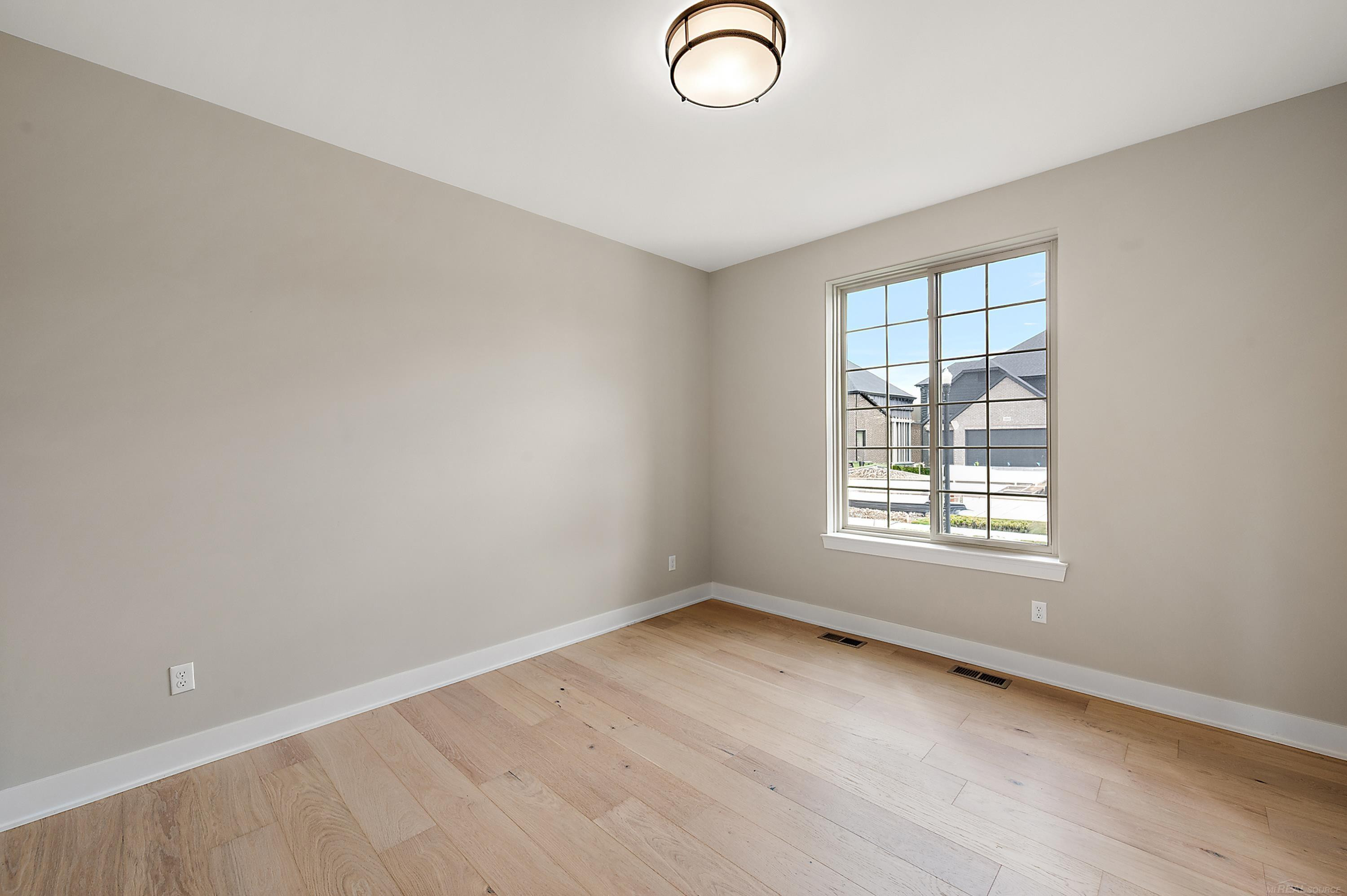 18868 Via Firenze Drive, Macomb, MI 48044 — Photo 9