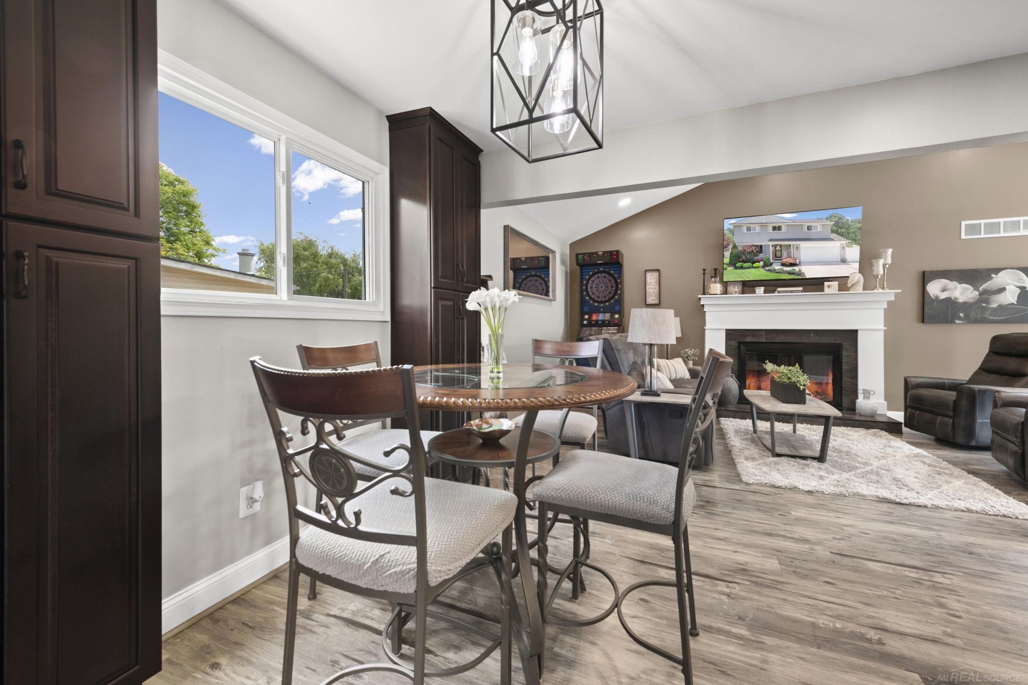 48064 Mallard Drive, MI 48047 — Photo 5