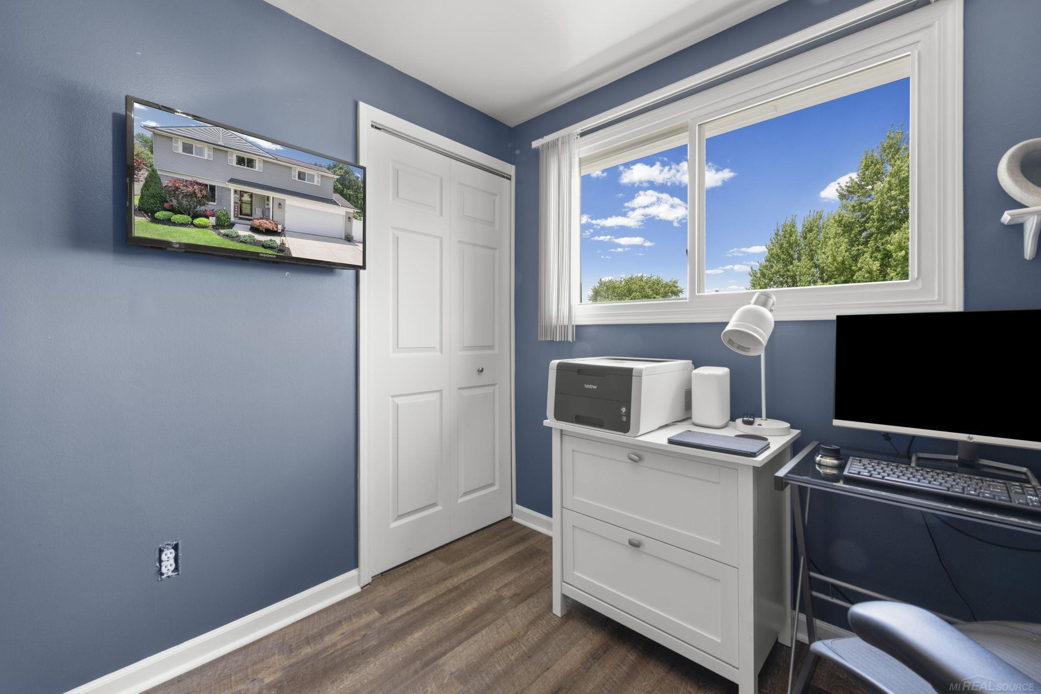 48064 Mallard Drive, MI 48047 — Photo 26