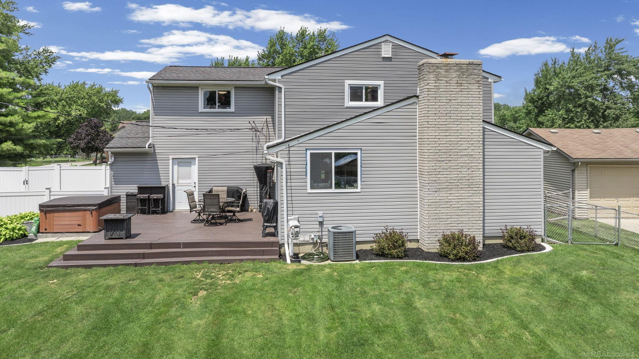 48064 Mallard Drive, MI 48047 — Photo 38
