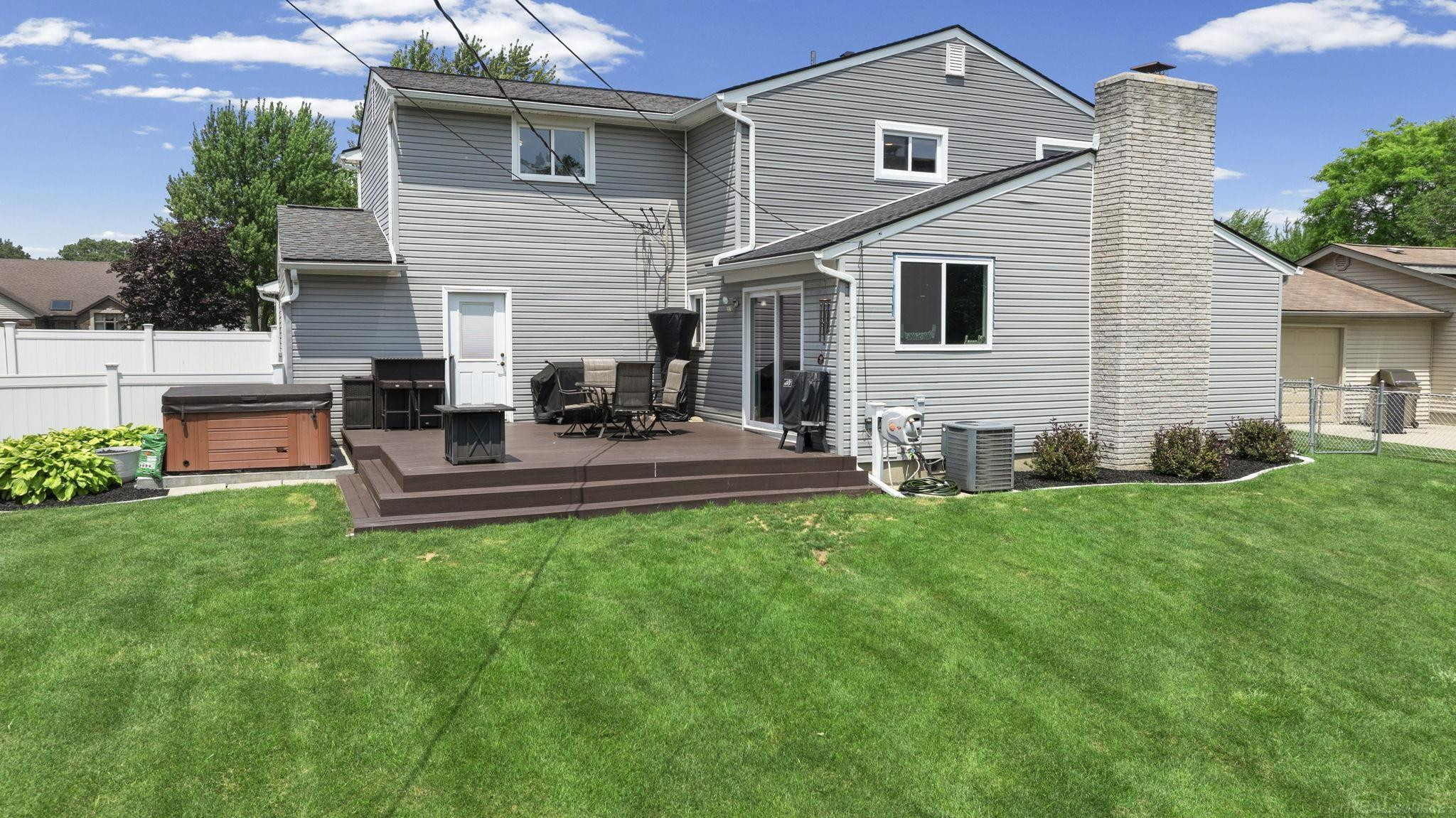 48064 Mallard Drive, MI 48047 — Photo 39
