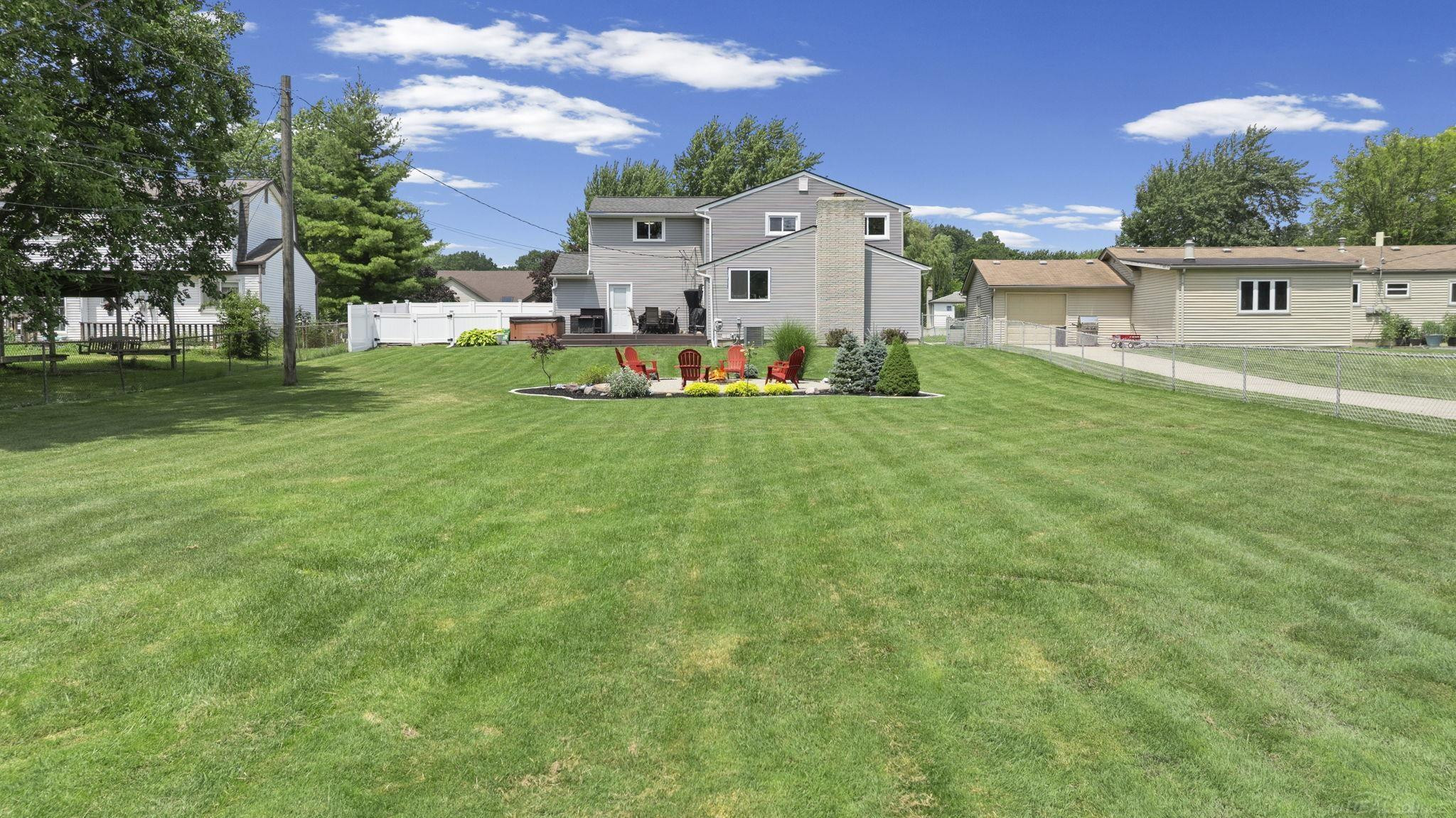 48064 Mallard Drive, MI 48047 — Photo 44