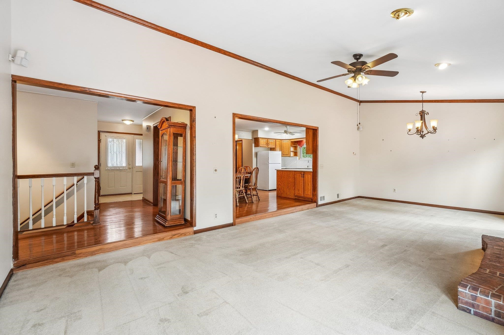 42140 Royal Lane, Clinton Twp, MI 48038 — Photo 7
