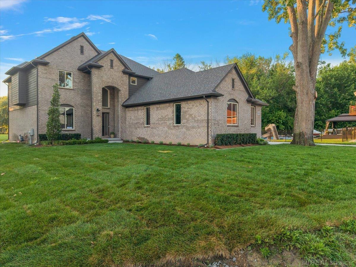 49309 Bayshore Drive, MI 48047 — Photo 2
