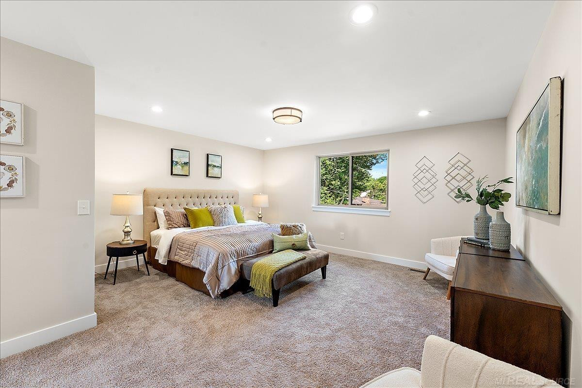 49309 Bayshore Drive, MI 48047 — Photo 30