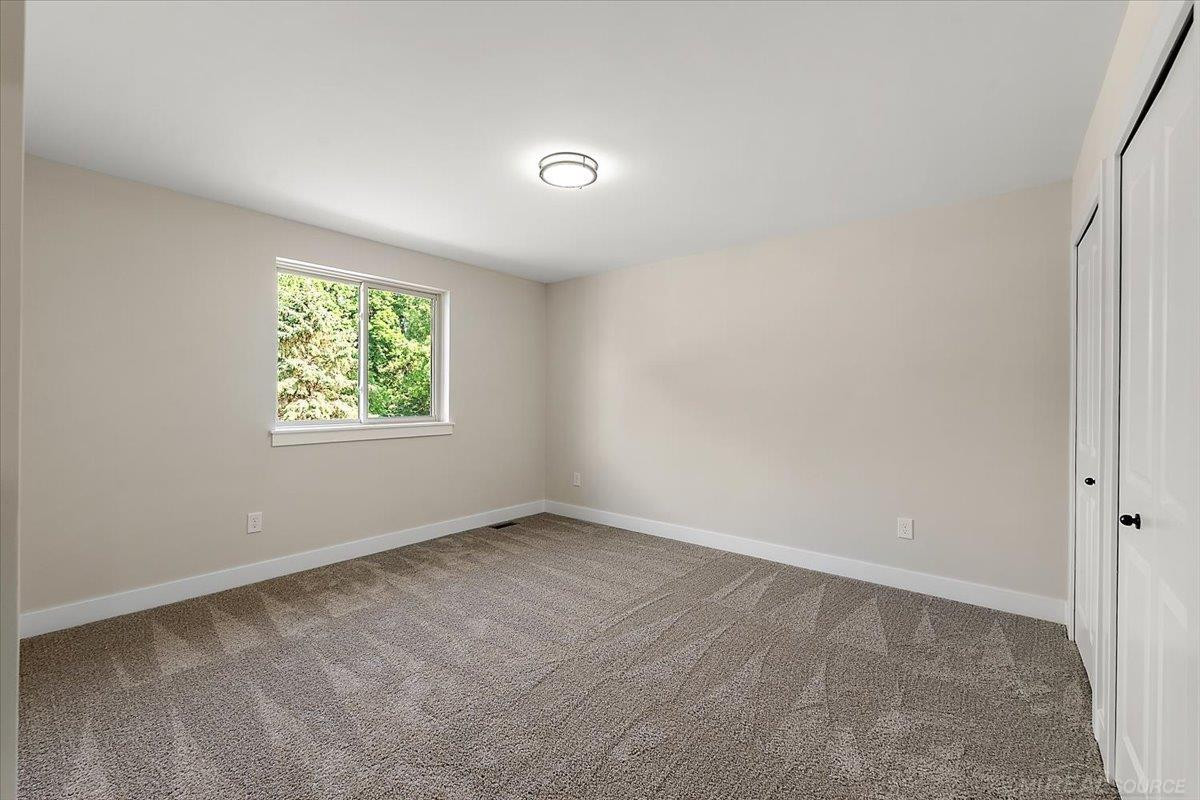 49309 Bayshore Drive, MI 48047 — Photo 42