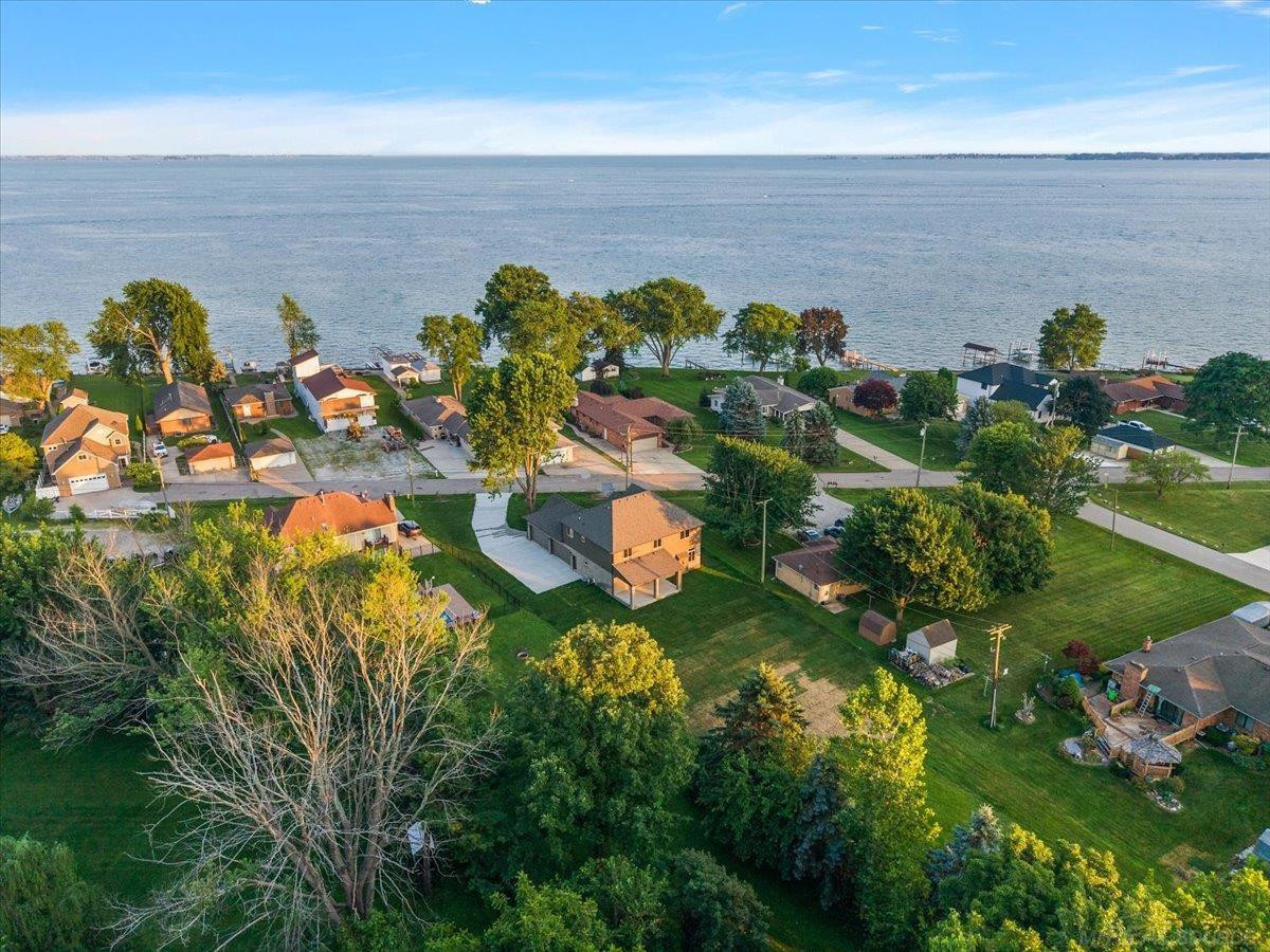 49309 Bayshore Drive, MI 48047 — Photo 58