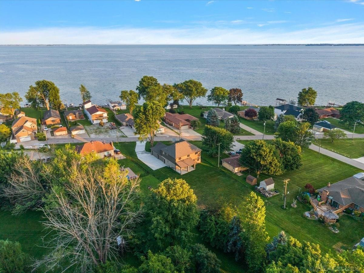 49309 Bayshore Drive, MI 48047 — Photo 60