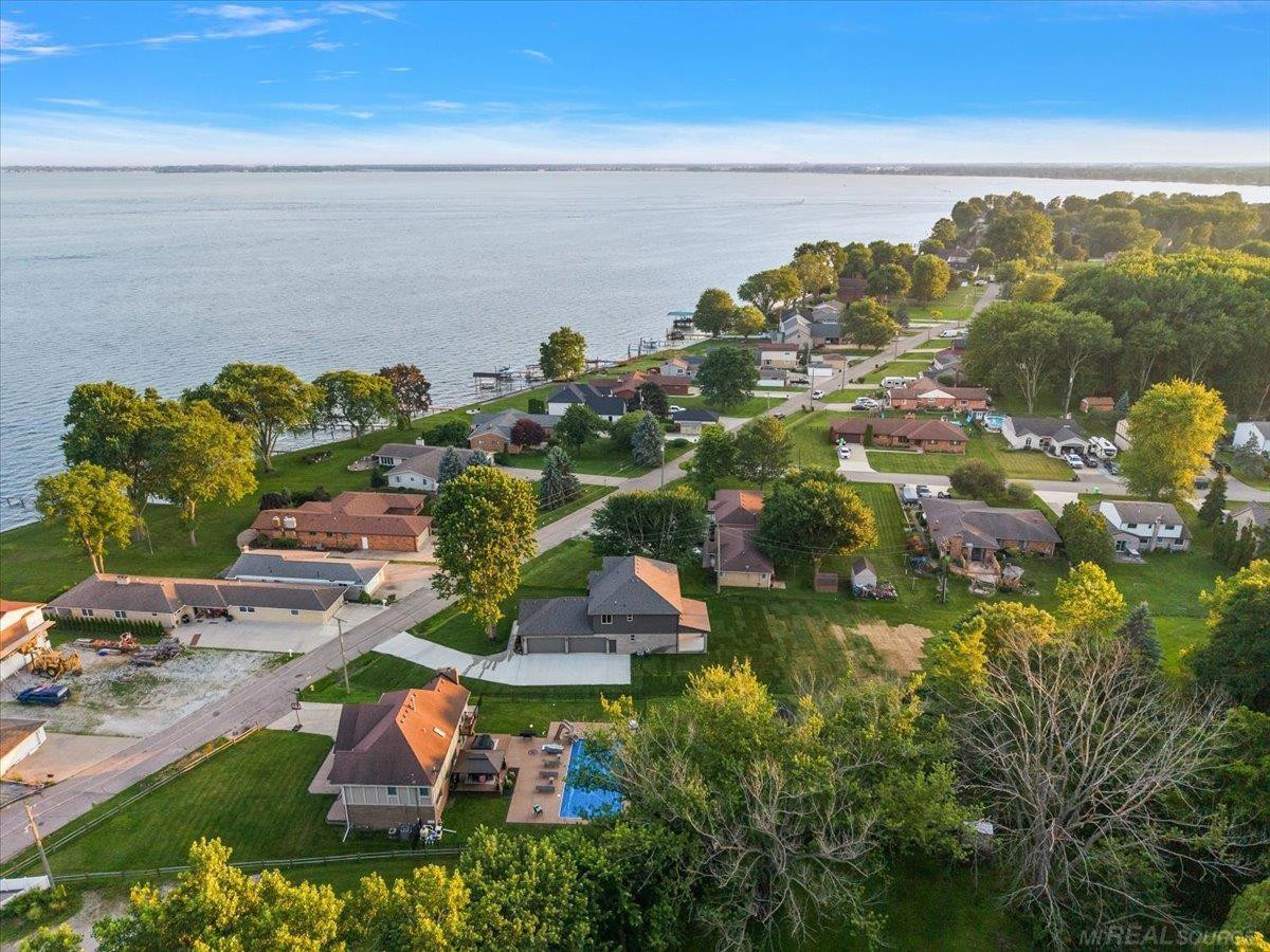 49309 Bayshore Drive, MI 48047 — Photo 62