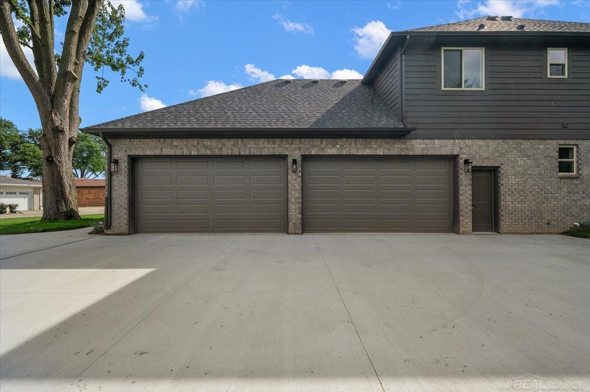 49309 Bayshore Drive, MI 48047 — Photo 65