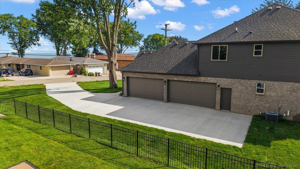 49309 Bayshore Drive, MI 48047 — Photo 70