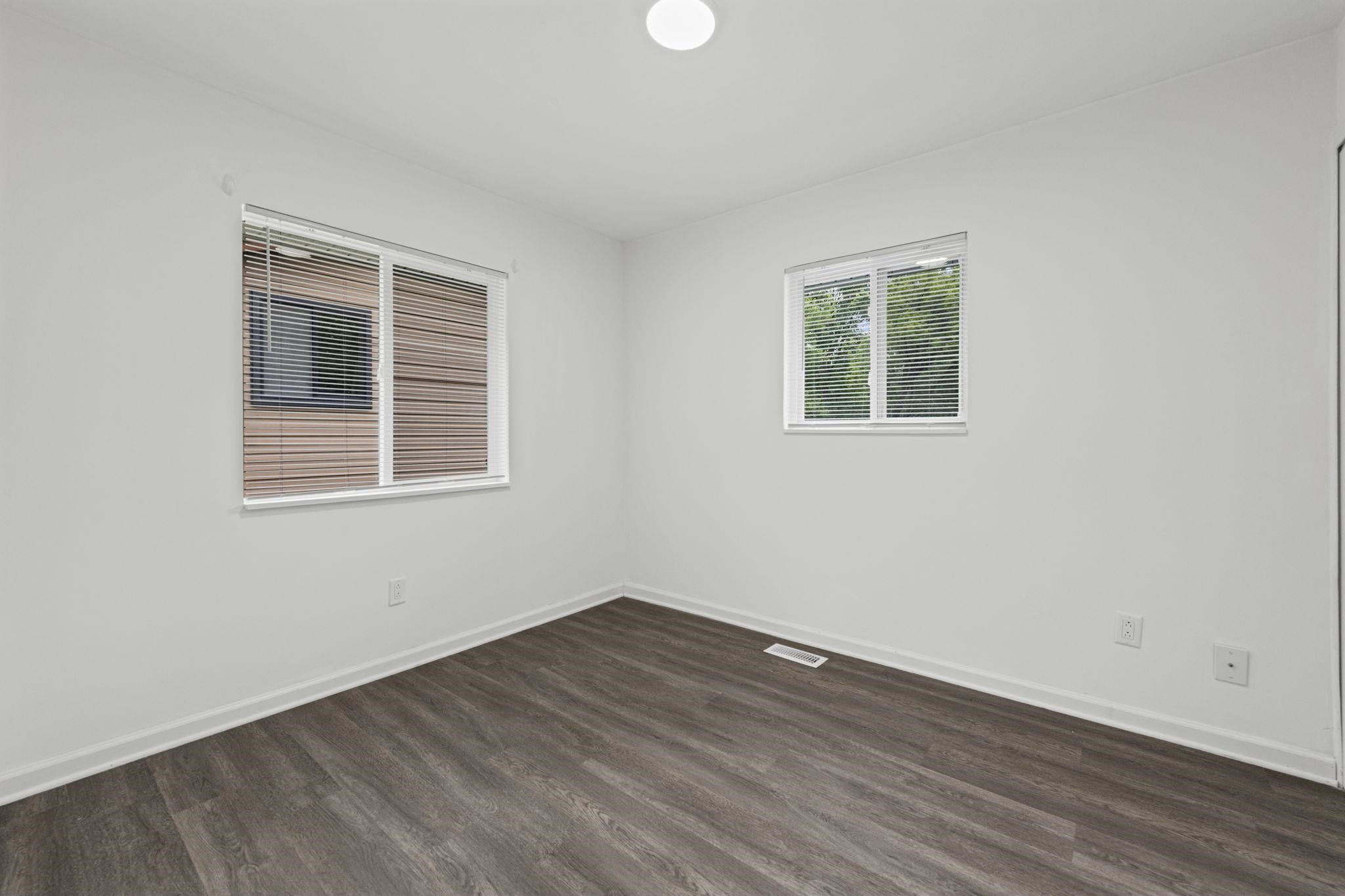 6777 Dandison Boulevard, West Bloomfield, MI 48324 — Photo 32
