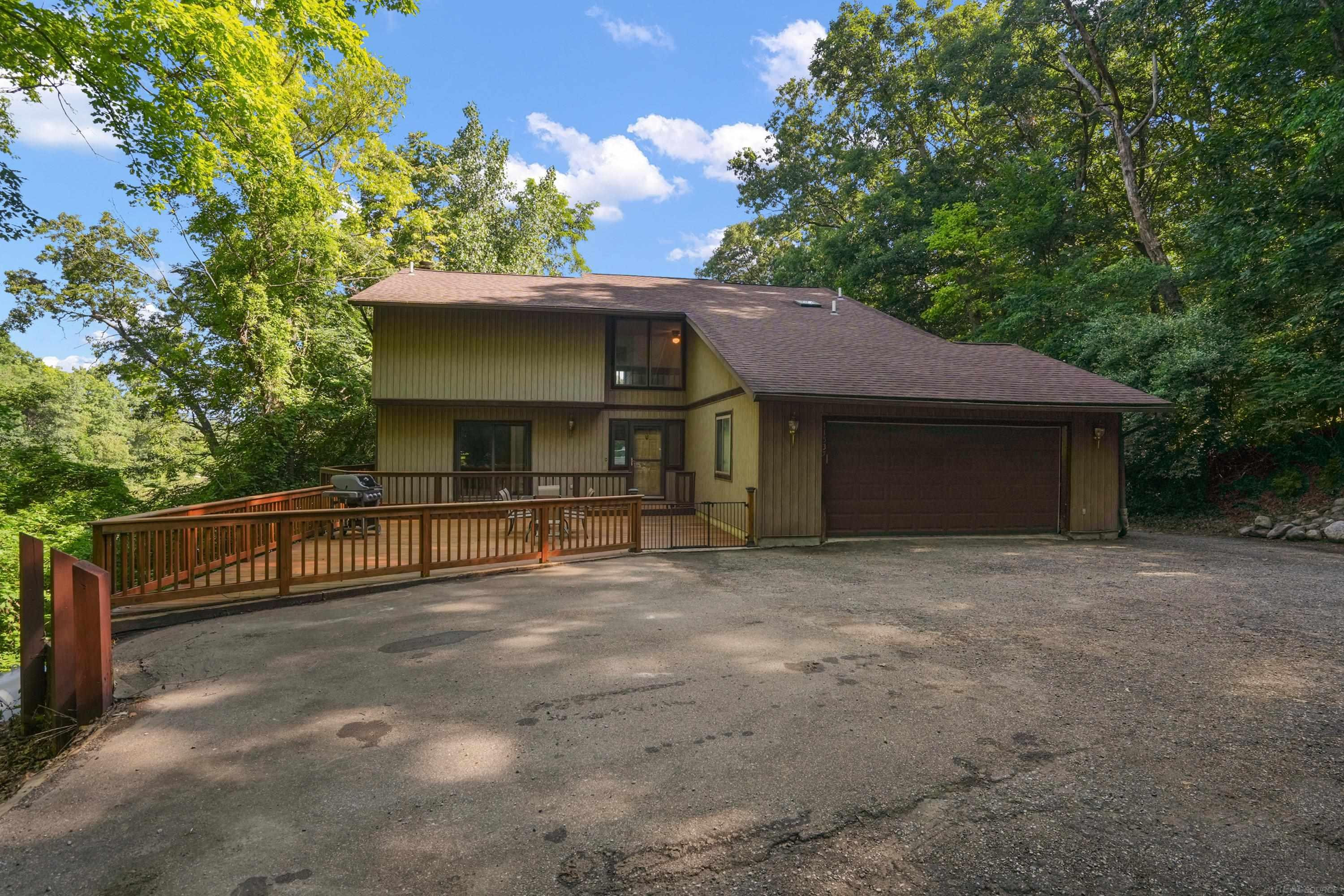 11535 Longden Avenue, Pinckney, MI 48169 — Photo 2