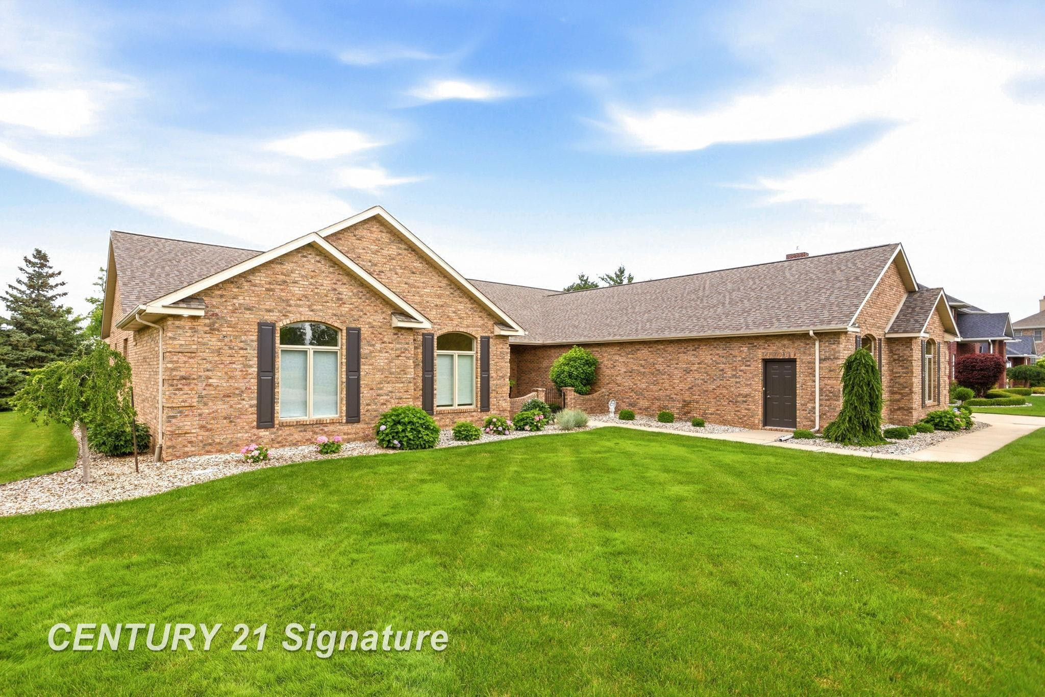 77 Sawmill Creek Trail, Saginaw, MI 48603 — Photo 5