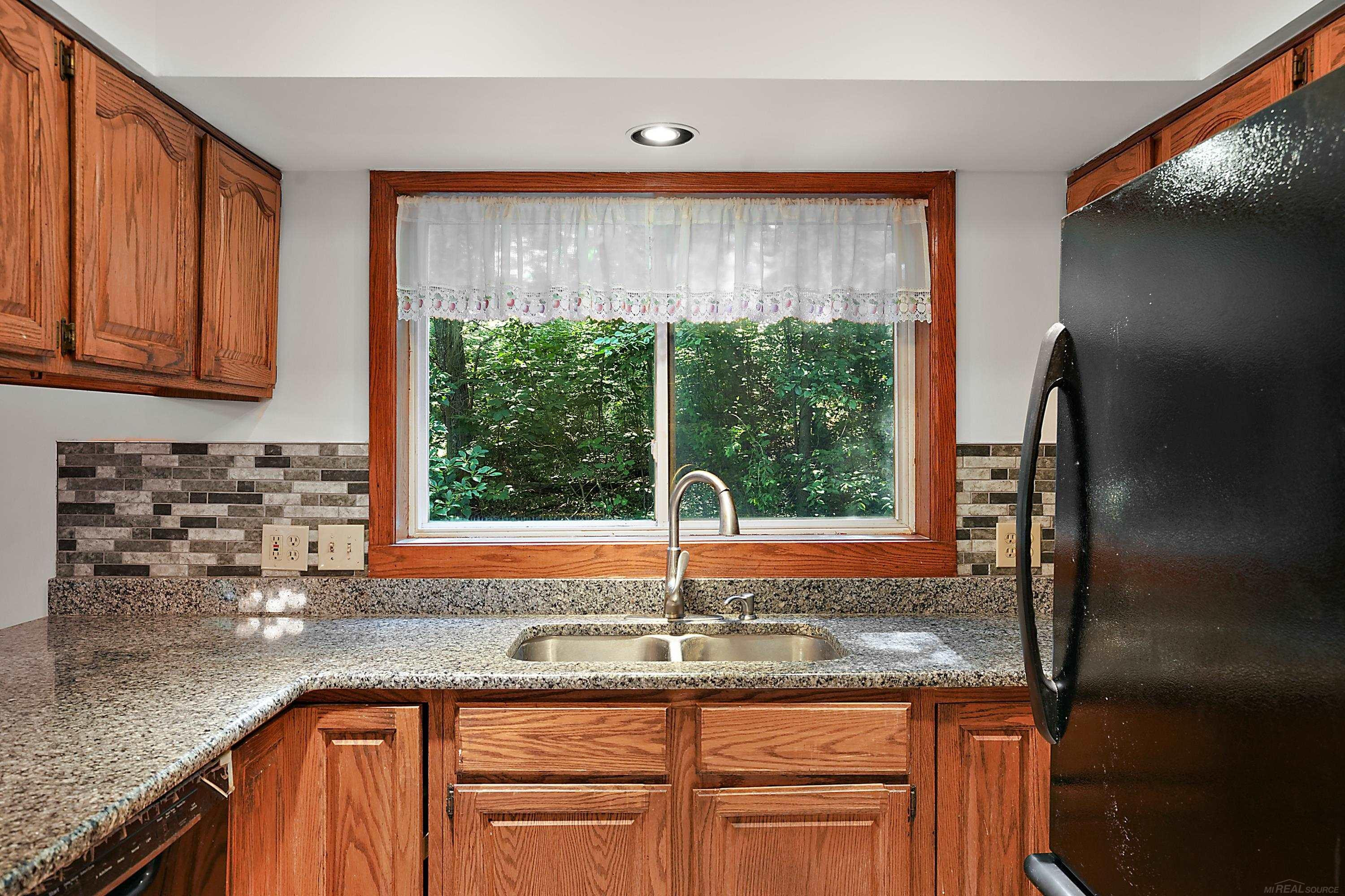 11535 Longden Avenue, Pinckney, MI 48169 — Photo 12