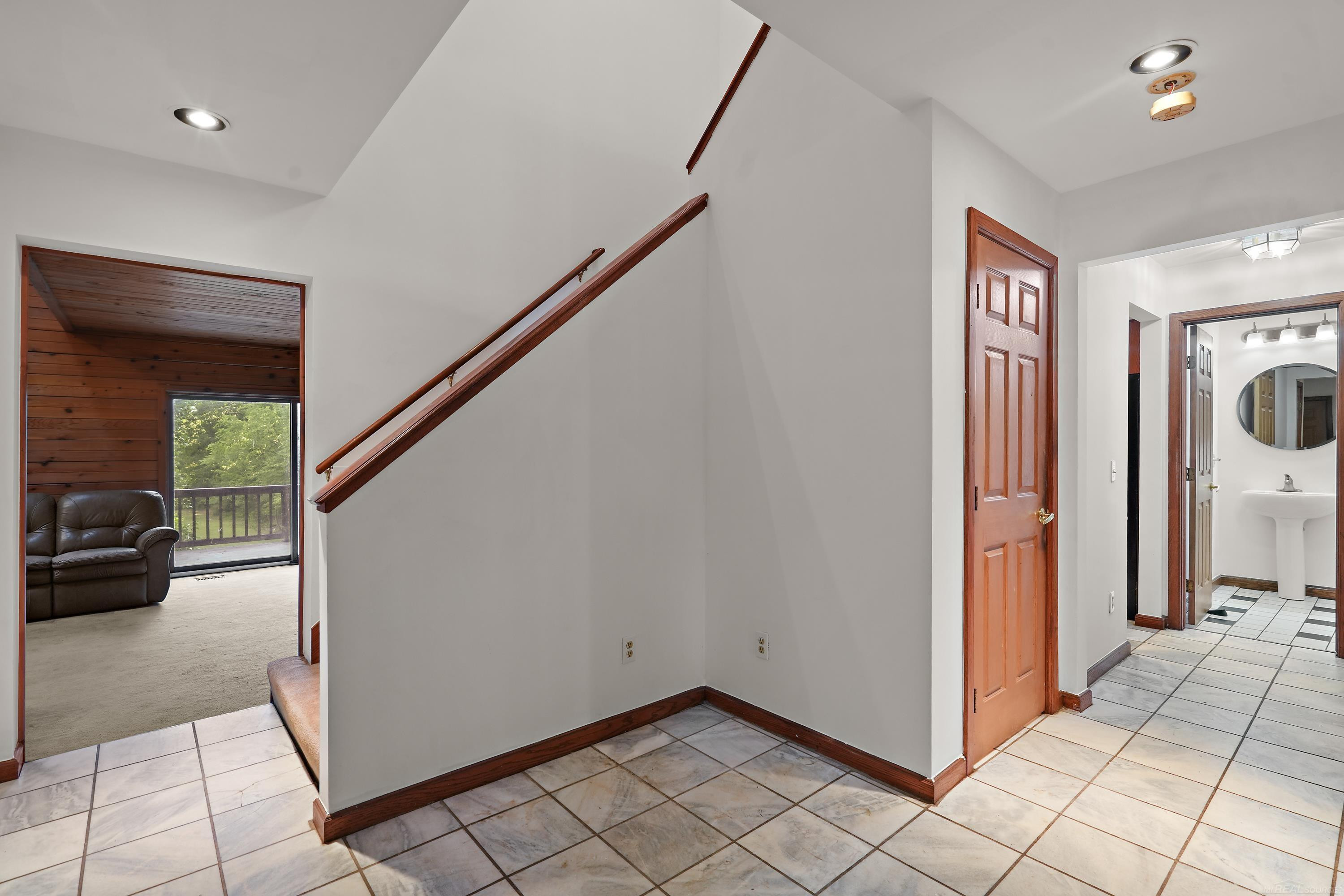 11535 Longden Avenue, Pinckney, MI 48169 — Photo 31