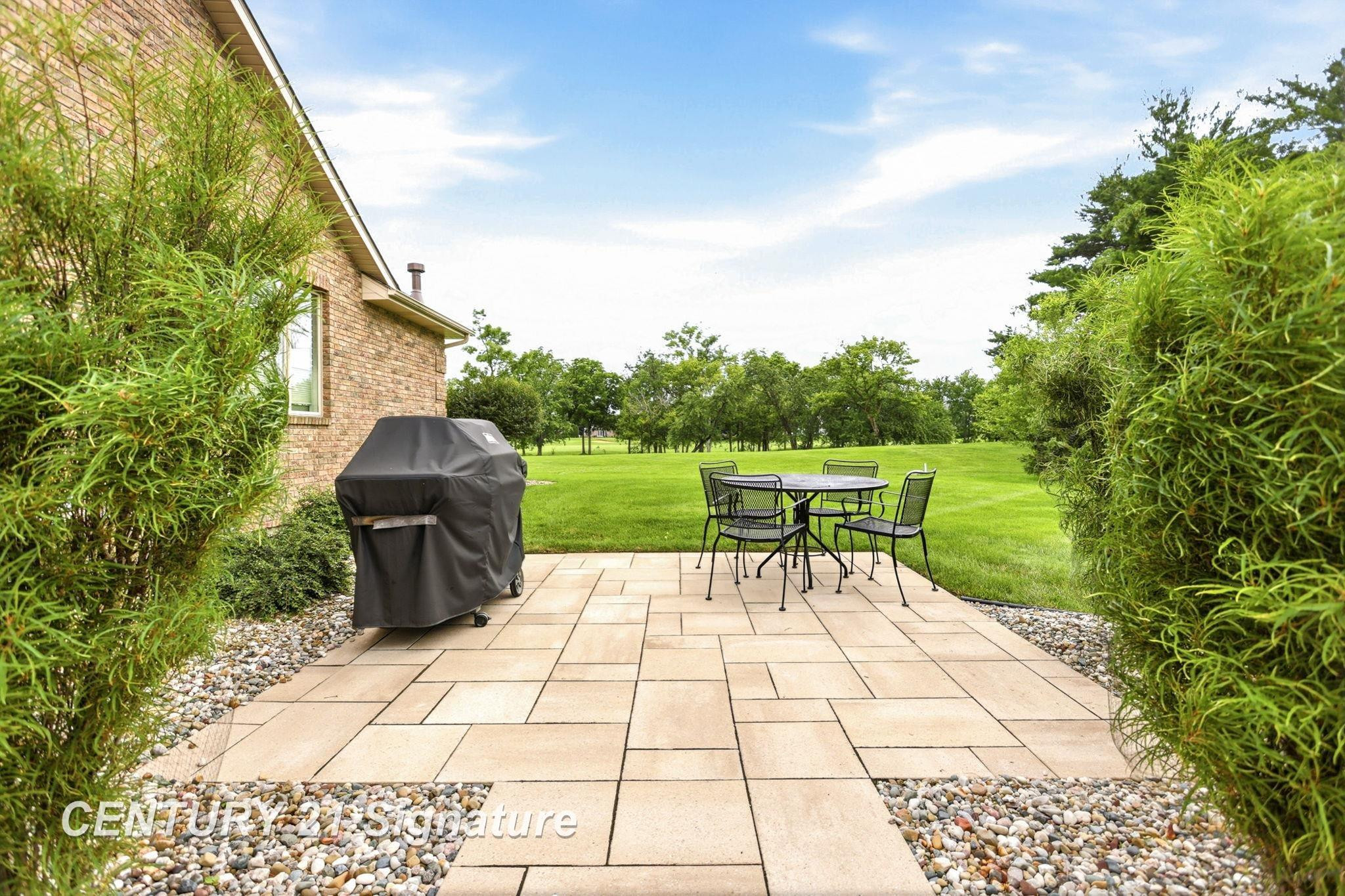 77 Sawmill Creek Trail, Saginaw, MI 48603 — Photo 57