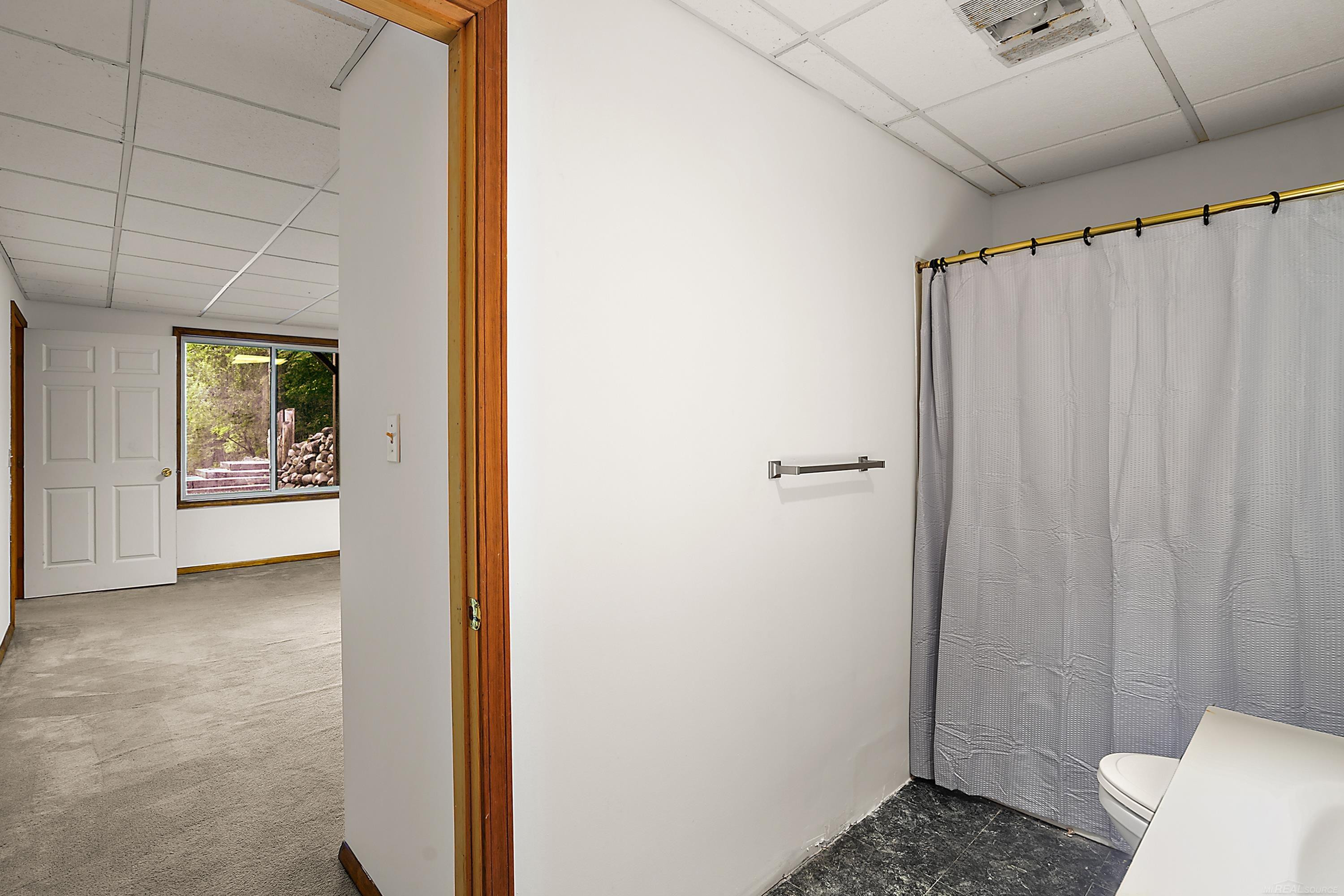 11535 Longden Avenue, Pinckney, MI 48169 — Photo 39