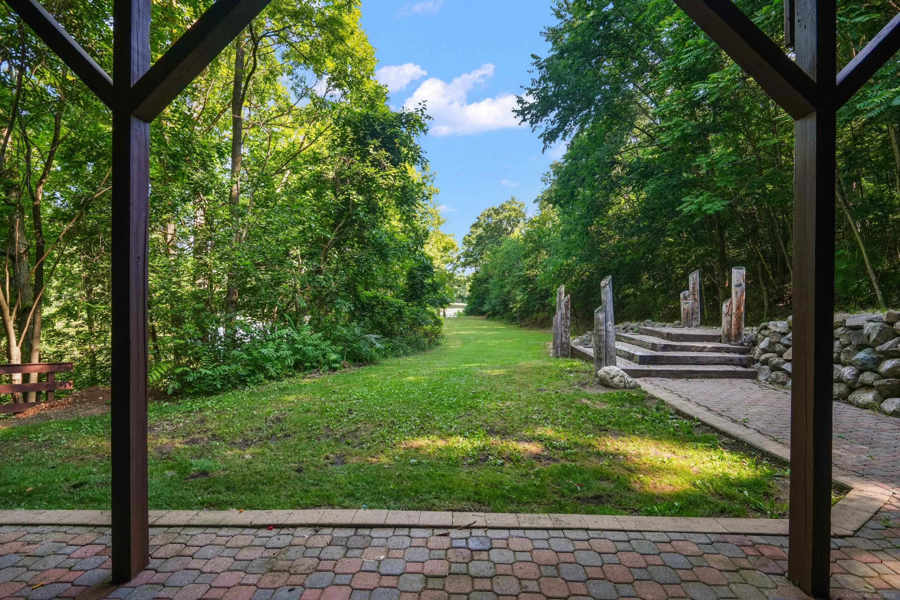 11535 Longden Avenue, Pinckney, MI 48169 — Photo 73