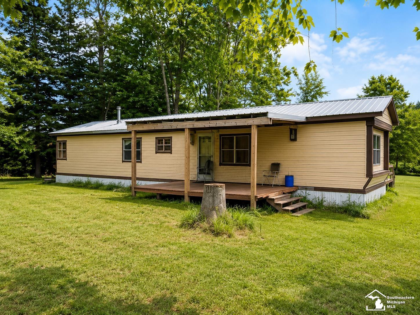 13881 Airport Road, Atlanta, MI 49709
