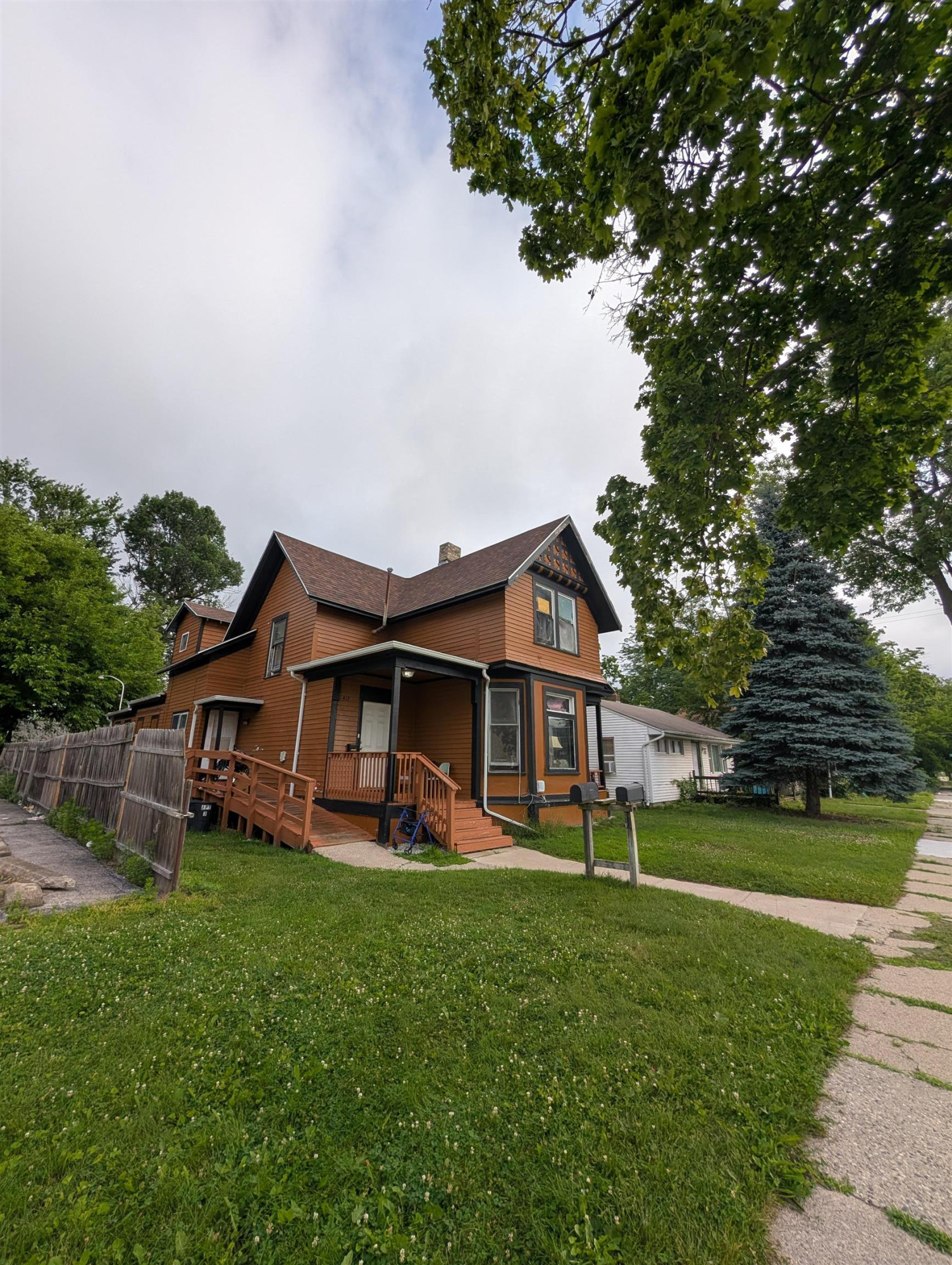 417 N Fayette Street, Saginaw, MI 48602 — Photo 3