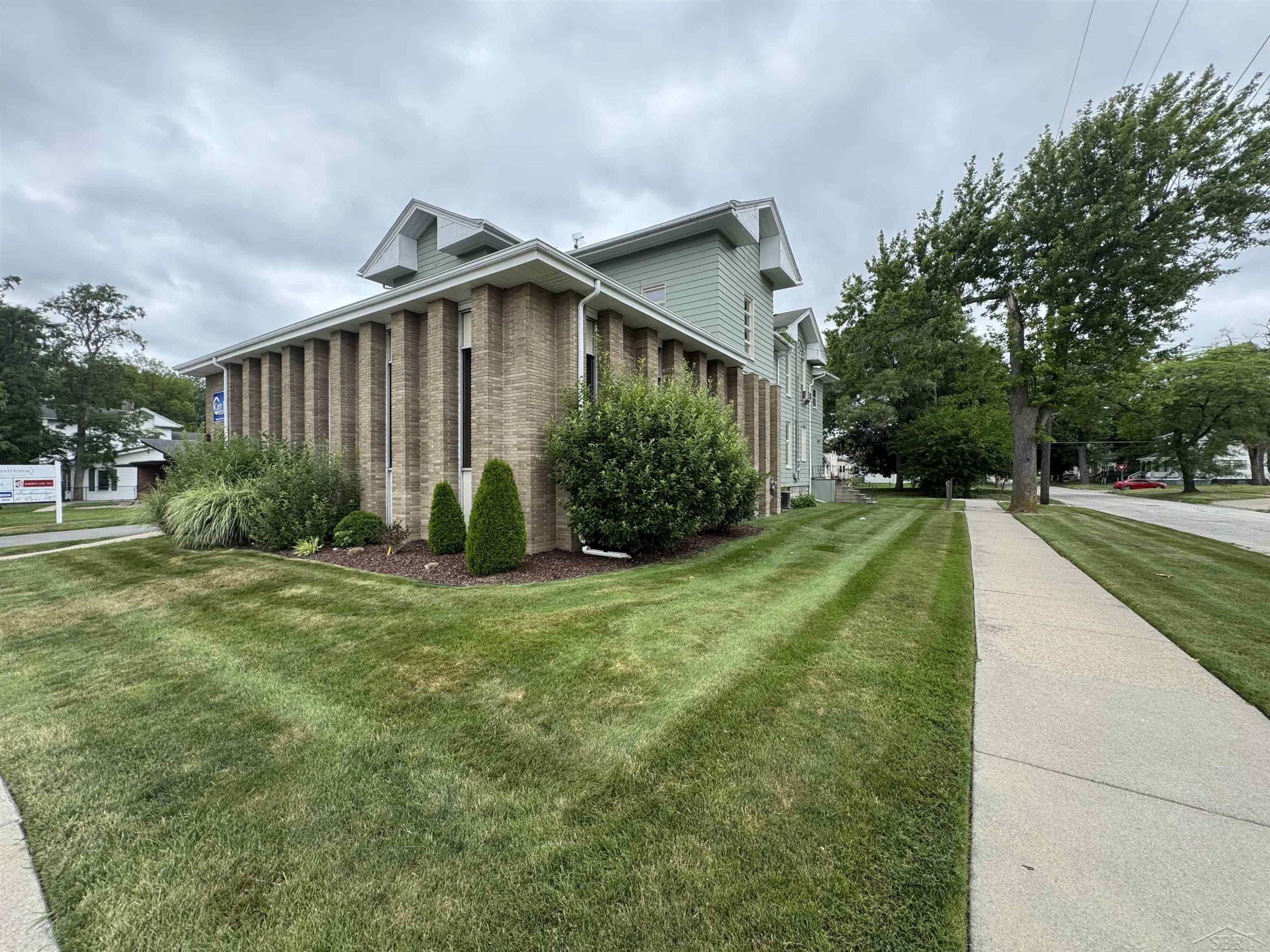 827 N Michigan Avenue, Saginaw, MI 48602 — Photo 14