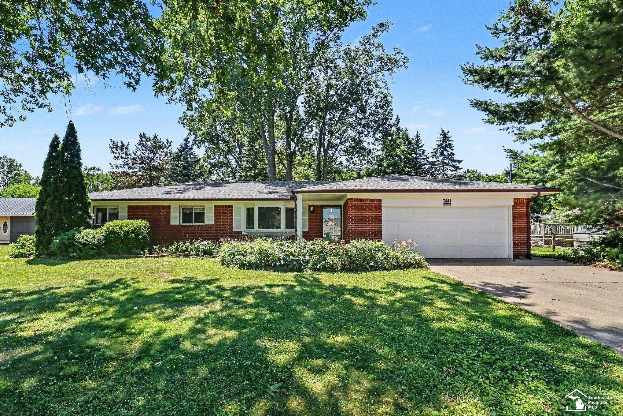 7441 Indian Road, Temperance, MI 48182 — front exterior