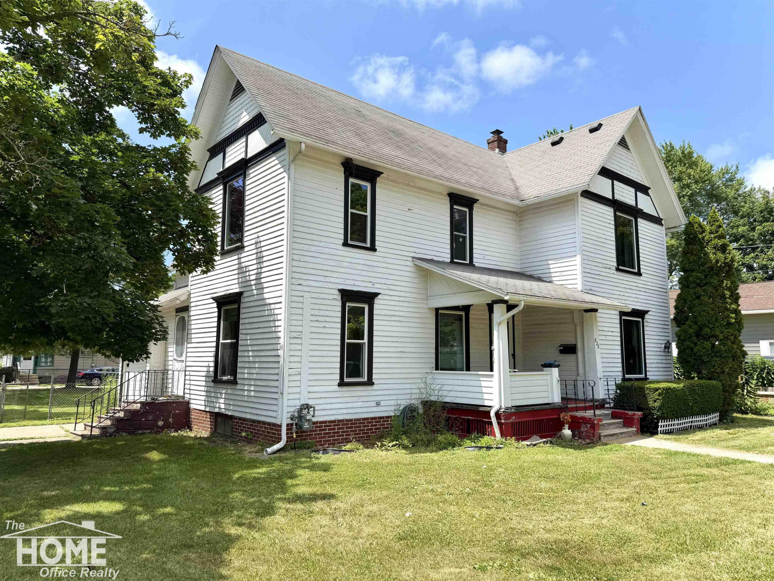 822 S Cedar Street, Owosso, MI 48867 — front exterior
