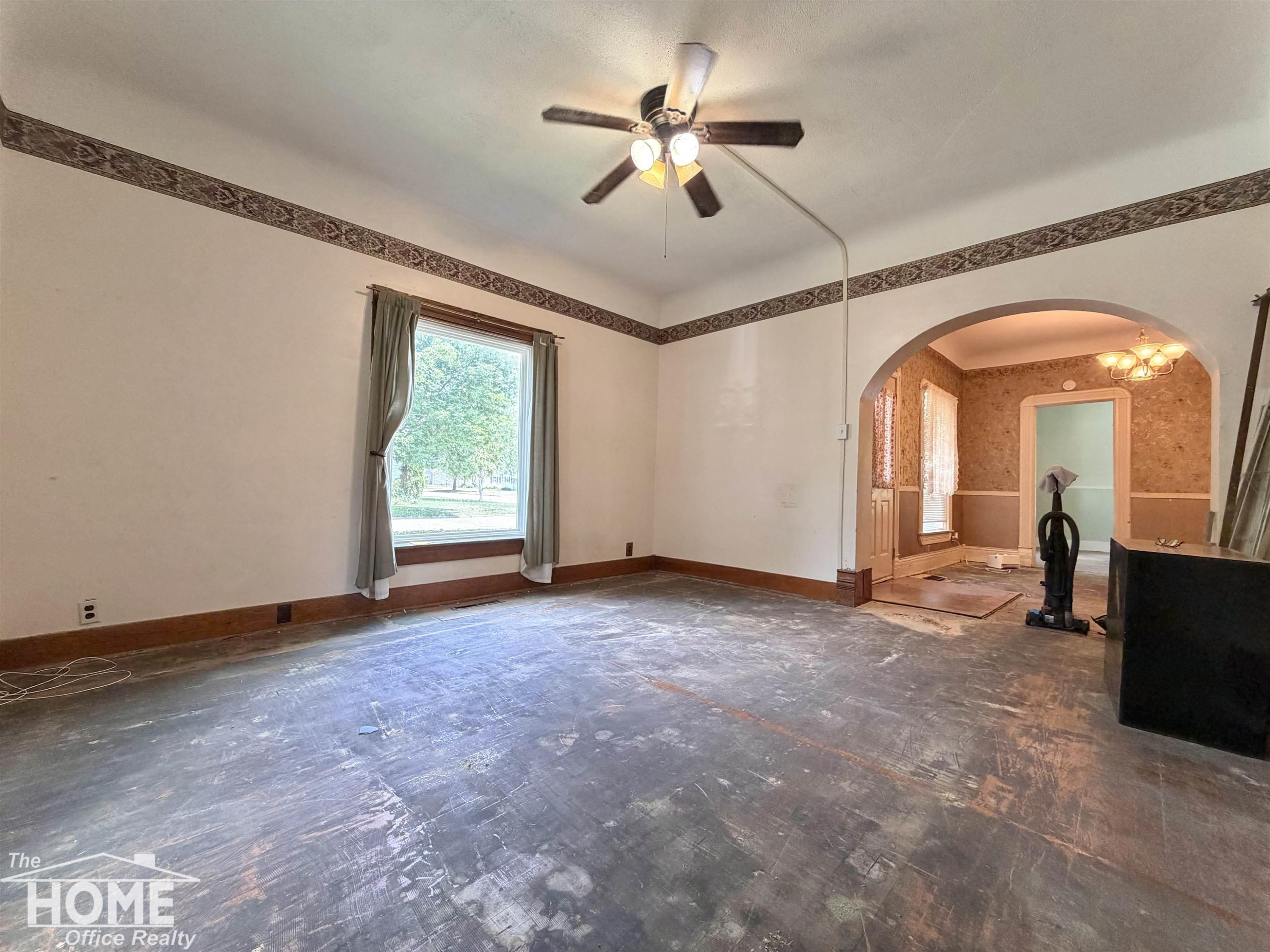 822 S Cedar Street, Owosso, MI 48867 — Photo 3