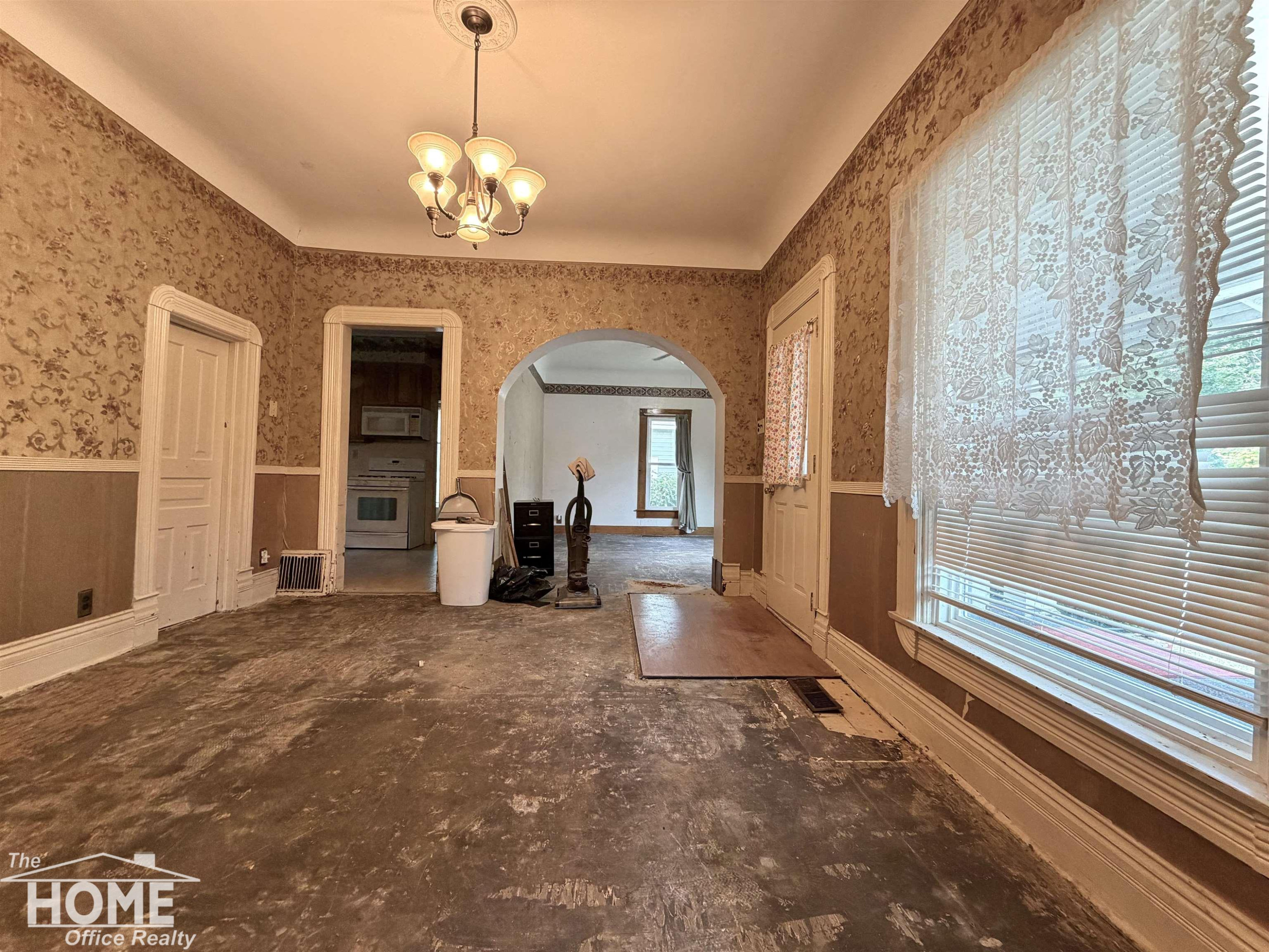 822 S Cedar Street, Owosso, MI 48867 — Photo 8