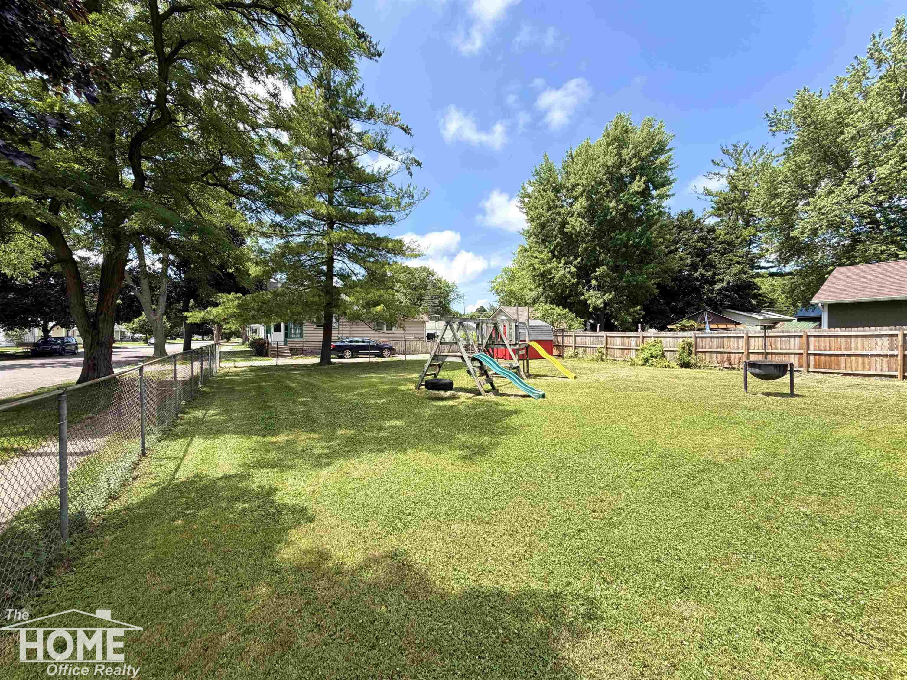 822 S Cedar Street, Owosso, MI 48867 — Photo 20