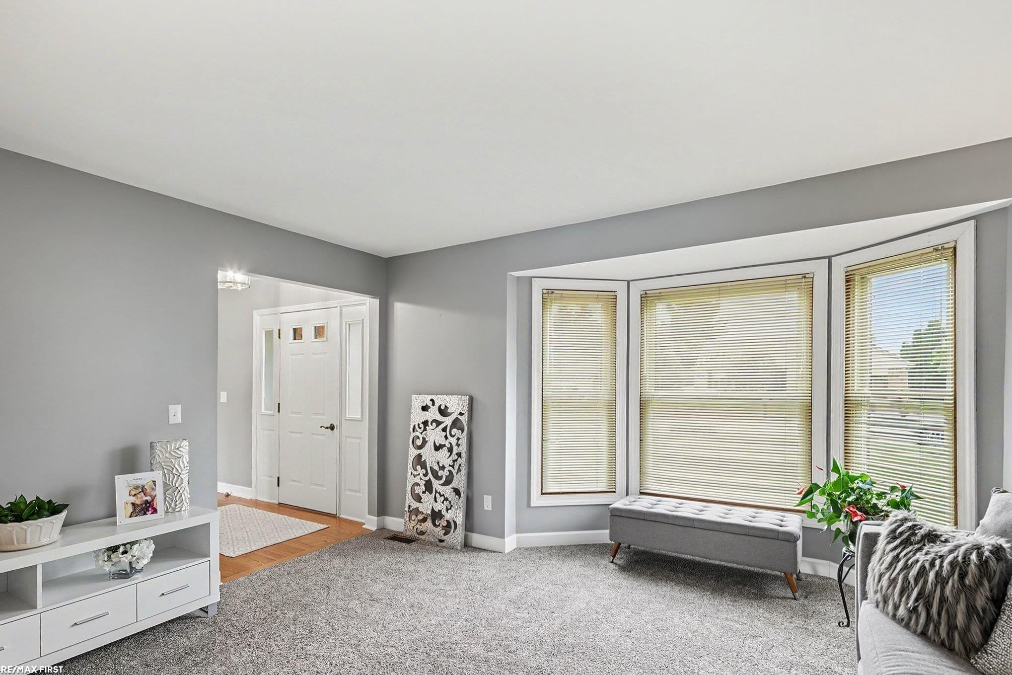 48103 Greenbriar Drive, Macomb, MI 48044 — Photo 4