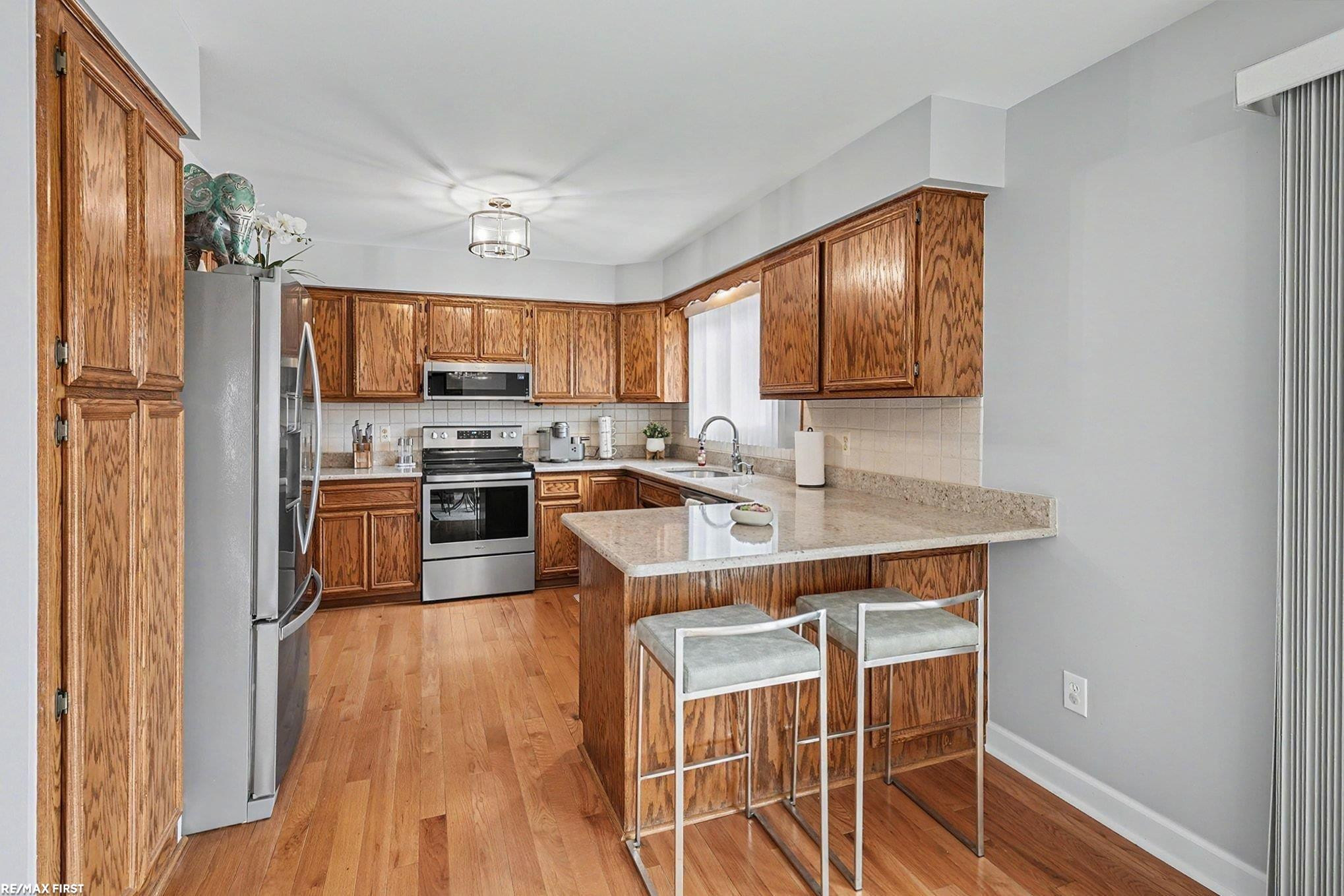 48103 Greenbriar Drive, Macomb, MI 48044 — Photo 9