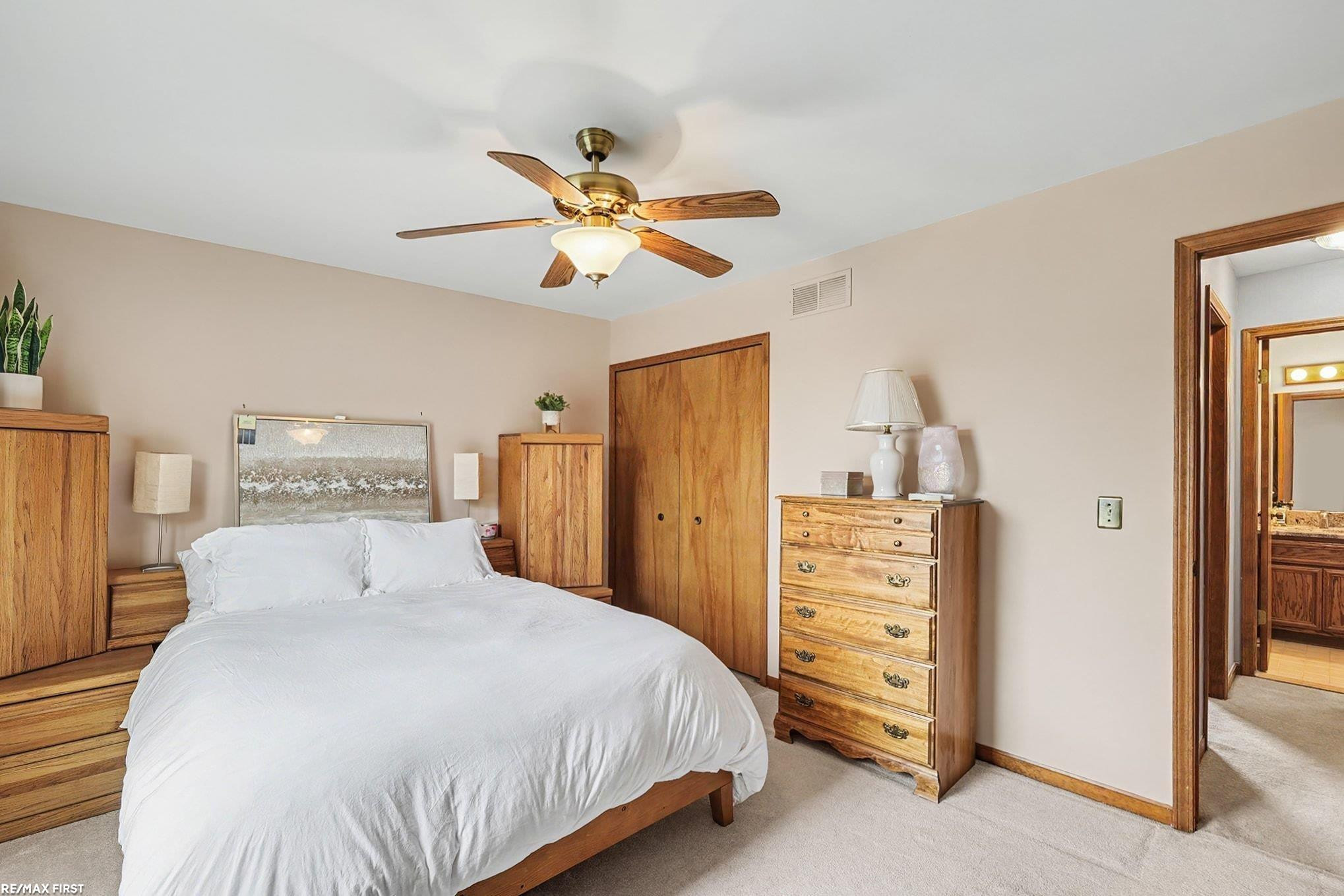 48103 Greenbriar Drive, Macomb, MI 48044 — Photo 24