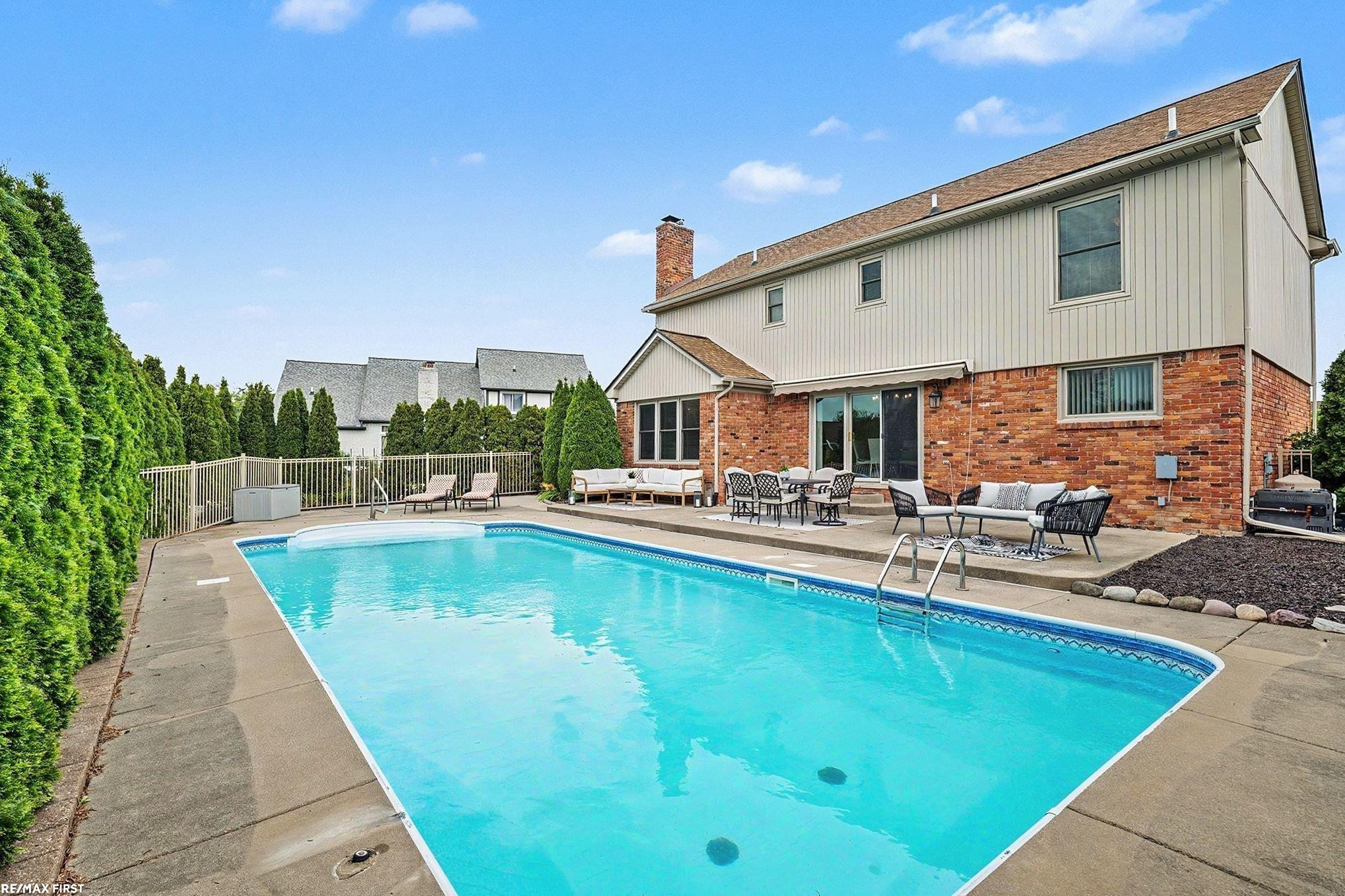48103 Greenbriar Drive, Macomb, MI 48044 — Photo 39