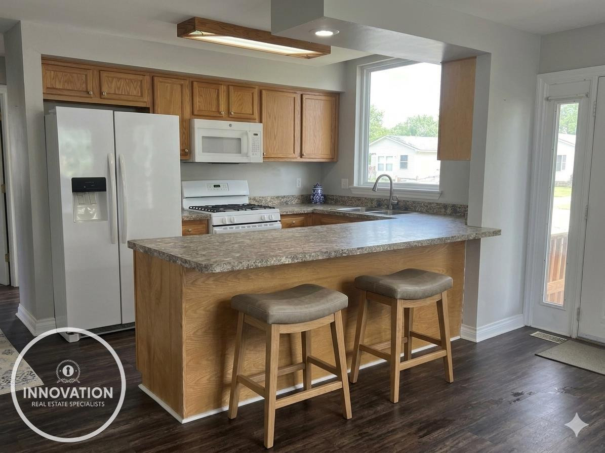 952 Liberty Street, Algonac, MI 48001 — Photo 5