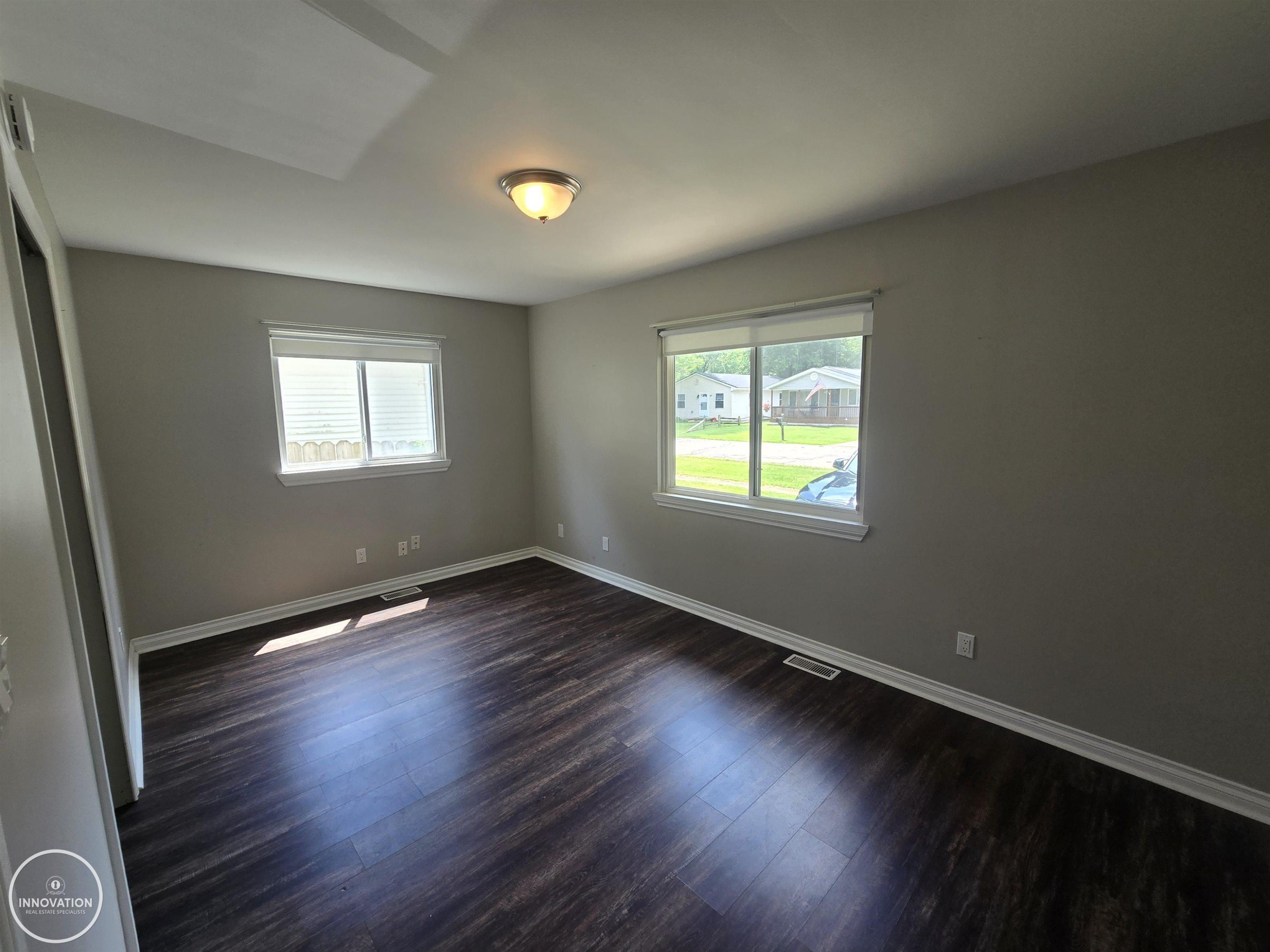 952 Liberty Street, Algonac, MI 48001 — Photo 10