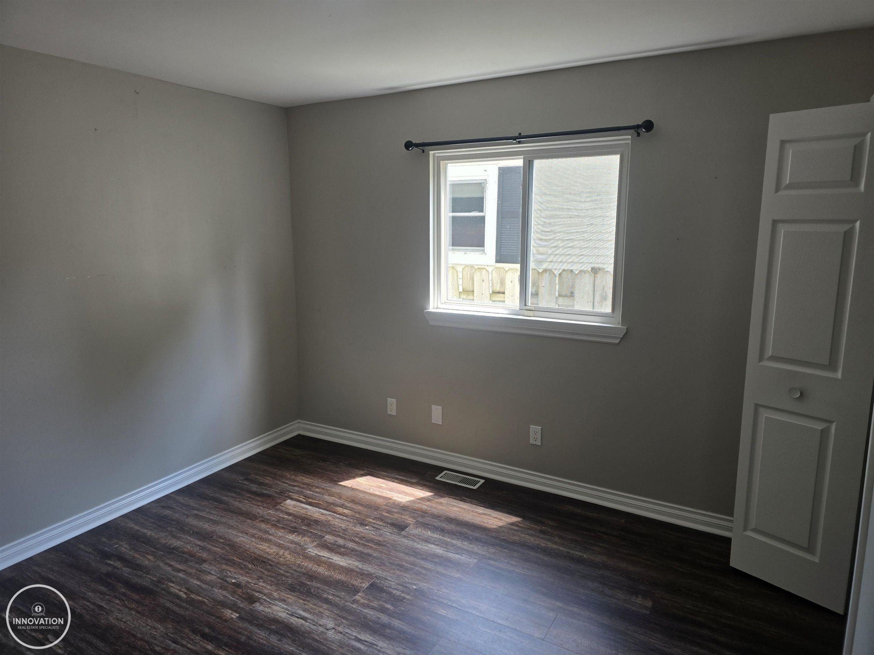 952 Liberty Street, Algonac, MI 48001 — Photo 12