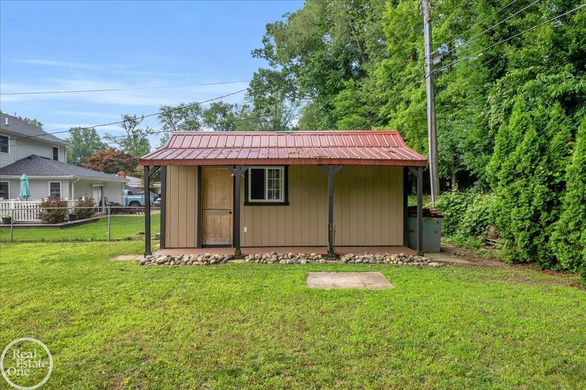 52161 Brentwood Drive, Shelby Twp, MI 48316 — Photo 31