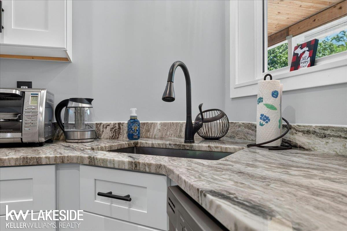 9790 N. Island View, MI — Photo 11