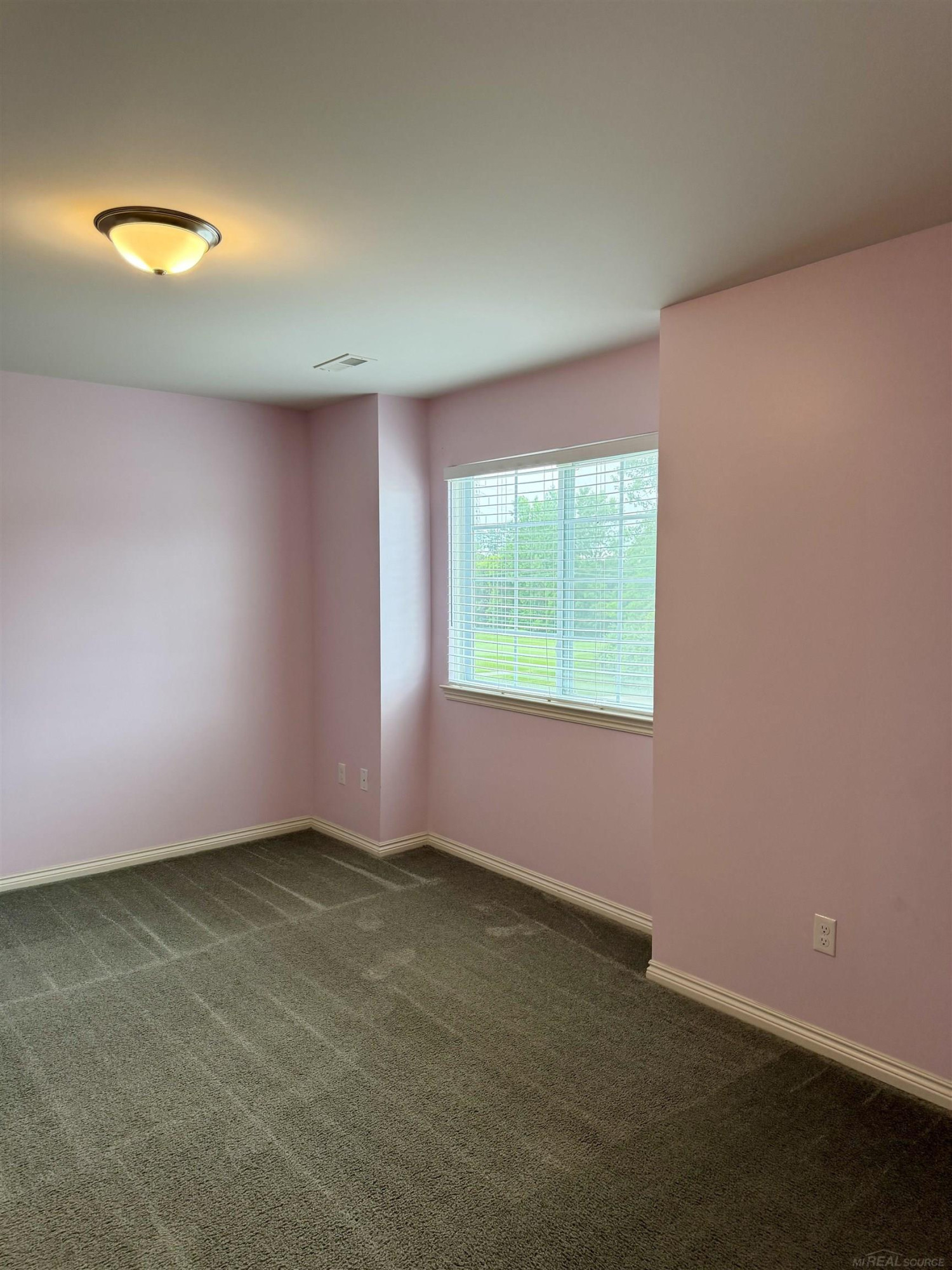 7013 Boulder Pointe Drive, Washington, MI — Photo 21