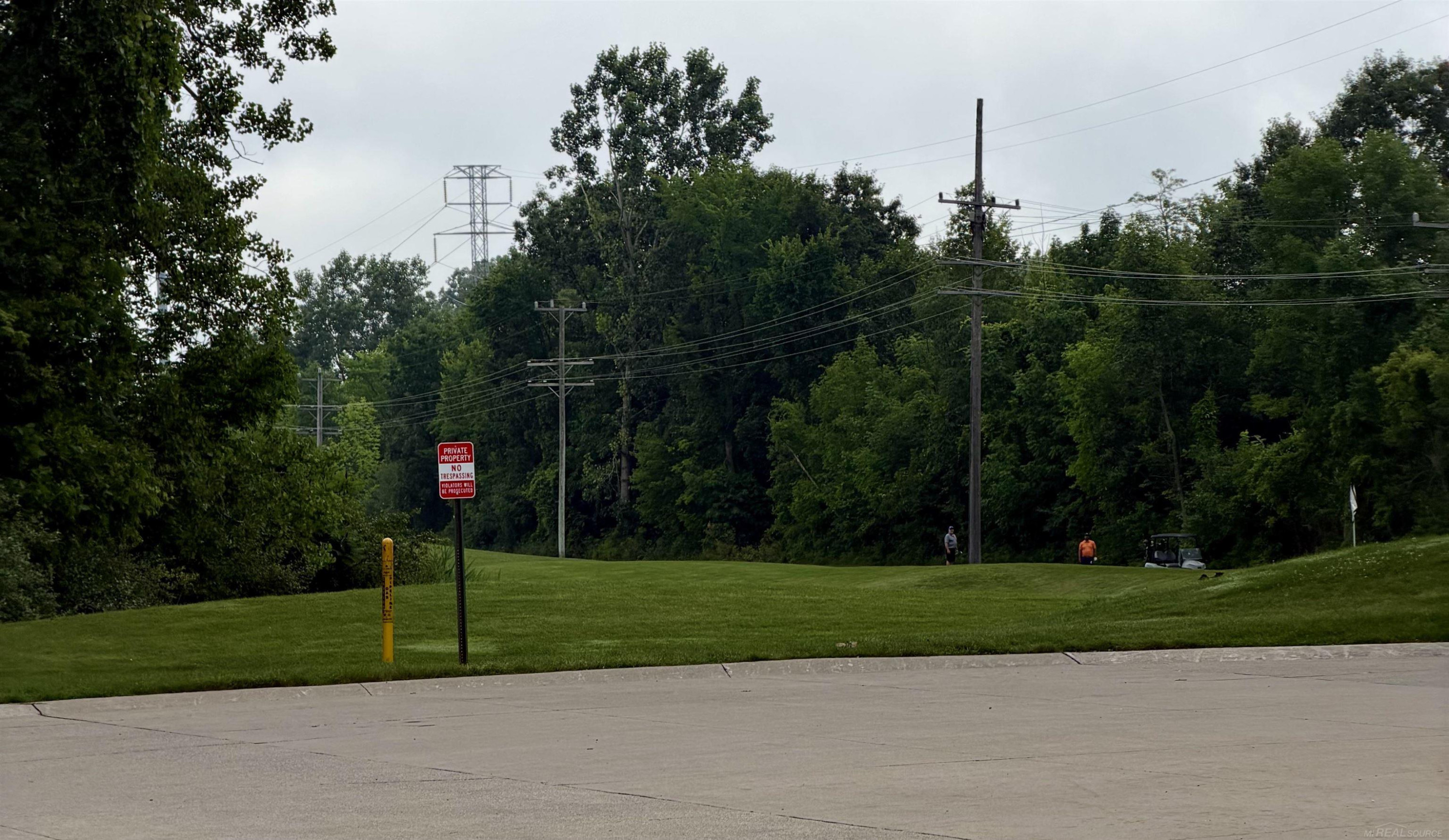 7013 Boulder Pointe Drive, Washington, MI — Photo 31