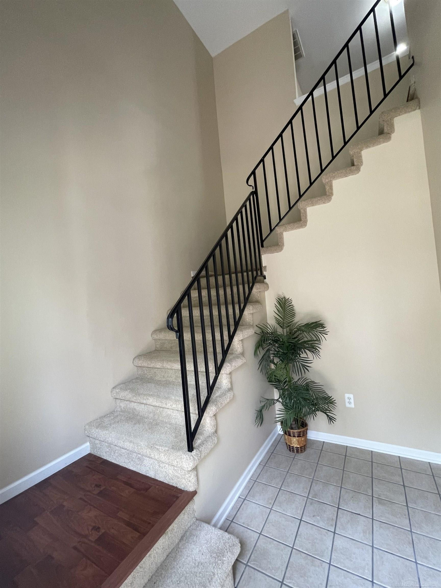15336 Yale Drive, Unit 227, Clinton Twp, MI 48038 — Photo 3
