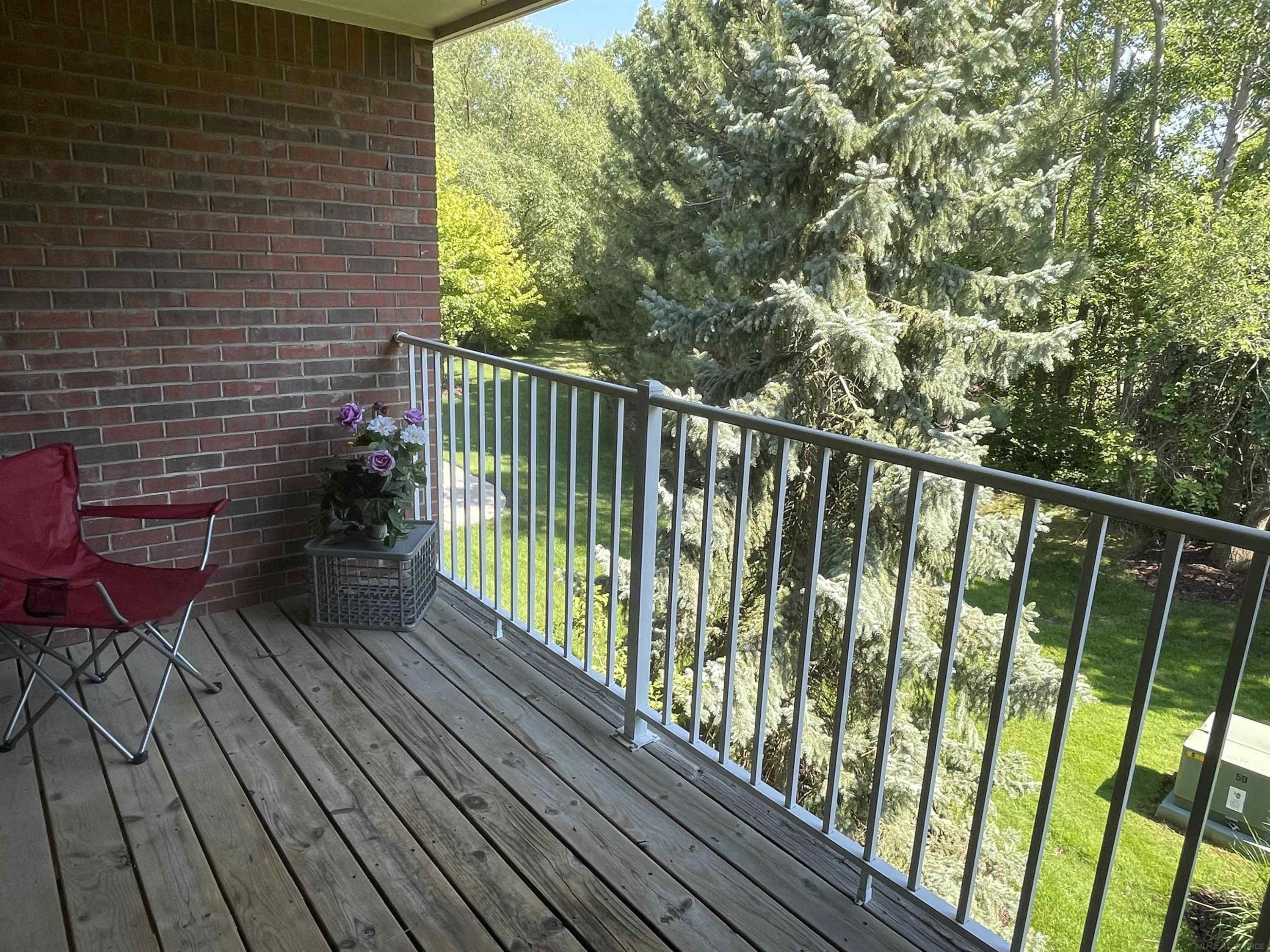 15336 Yale Drive, Unit 227, Clinton Twp, MI 48038 — Photo 18